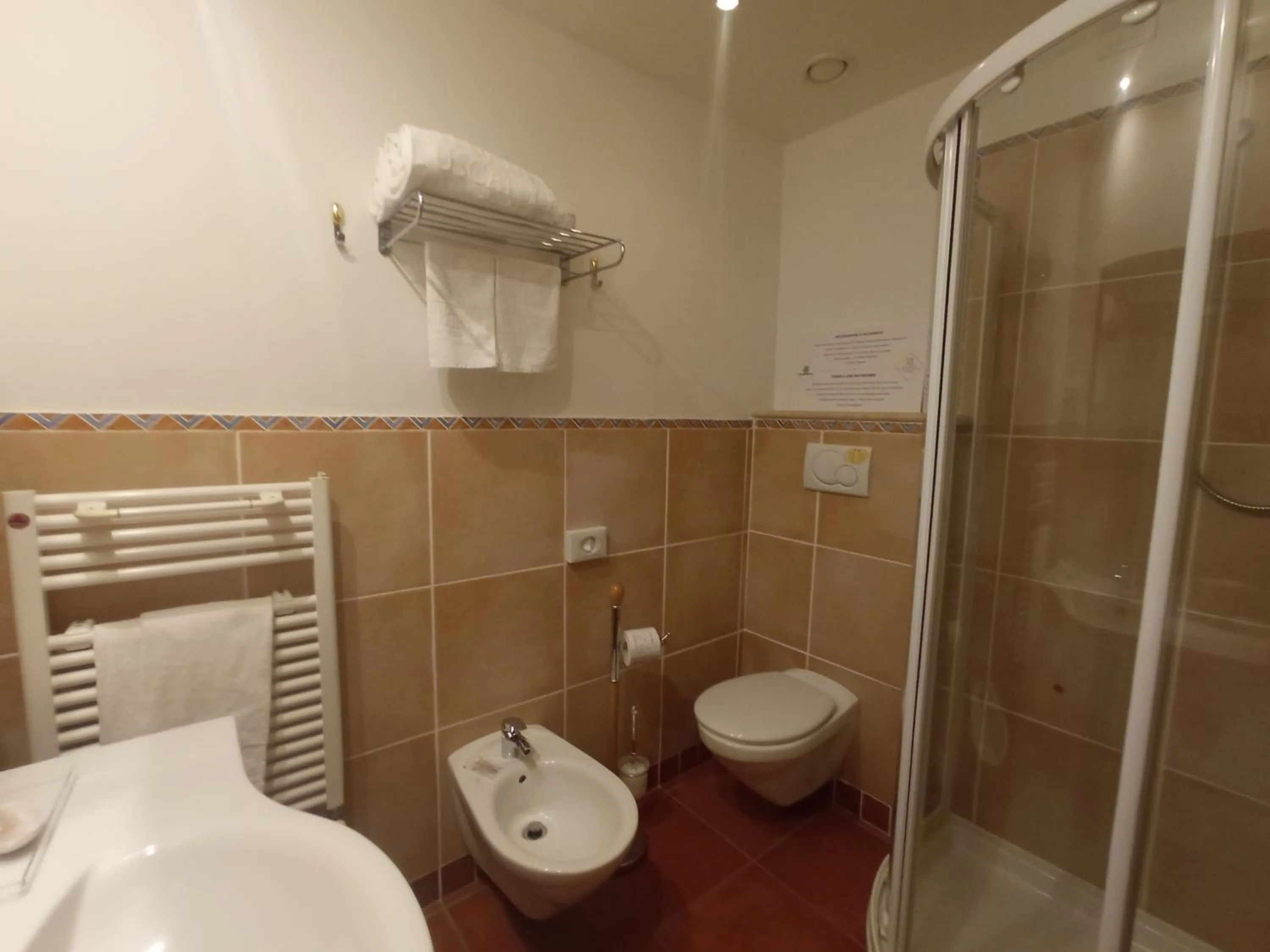 Shower in Saturnia Tuscany Hotel