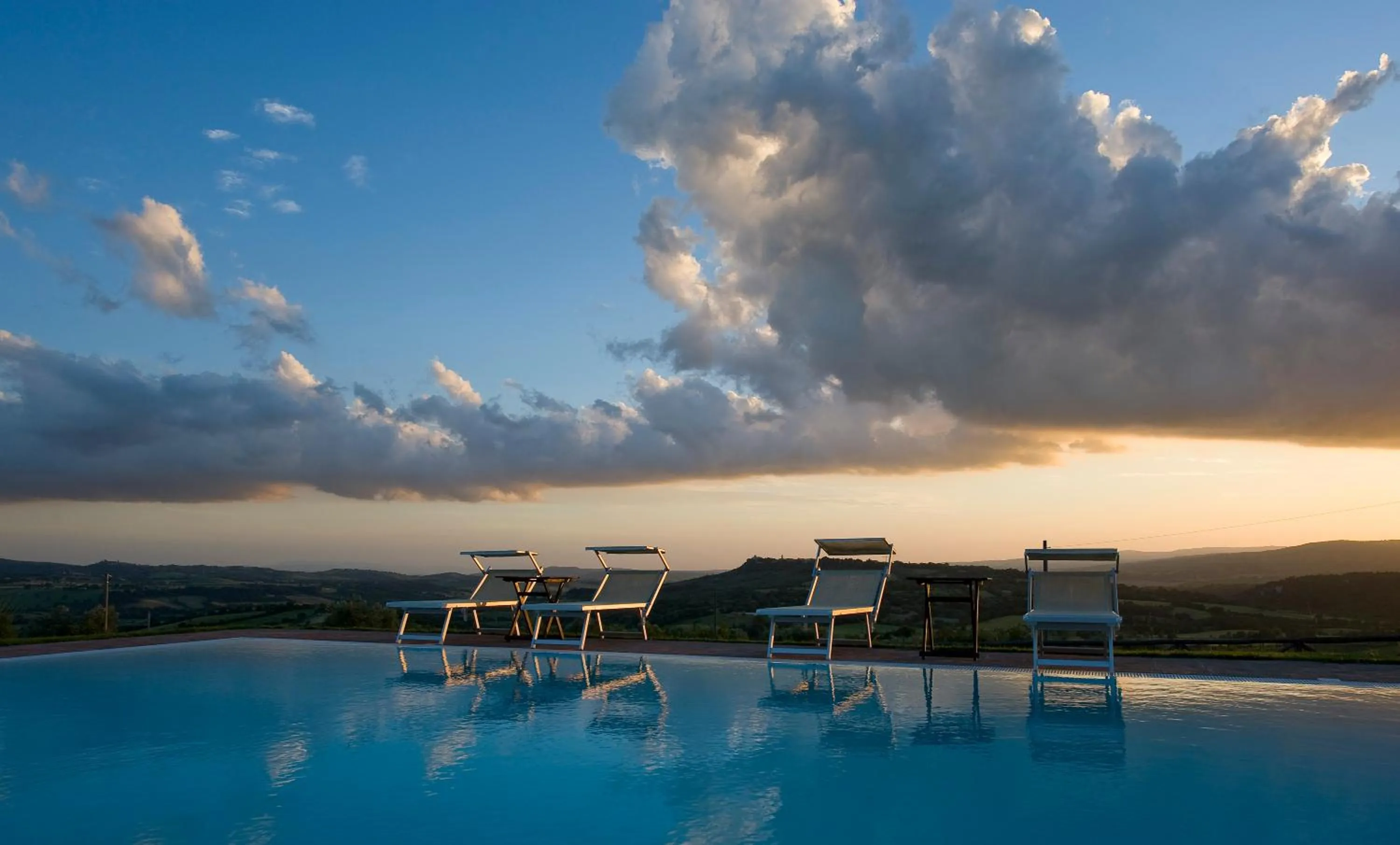 Swimming pool in Saturnia Tuscany Hotel