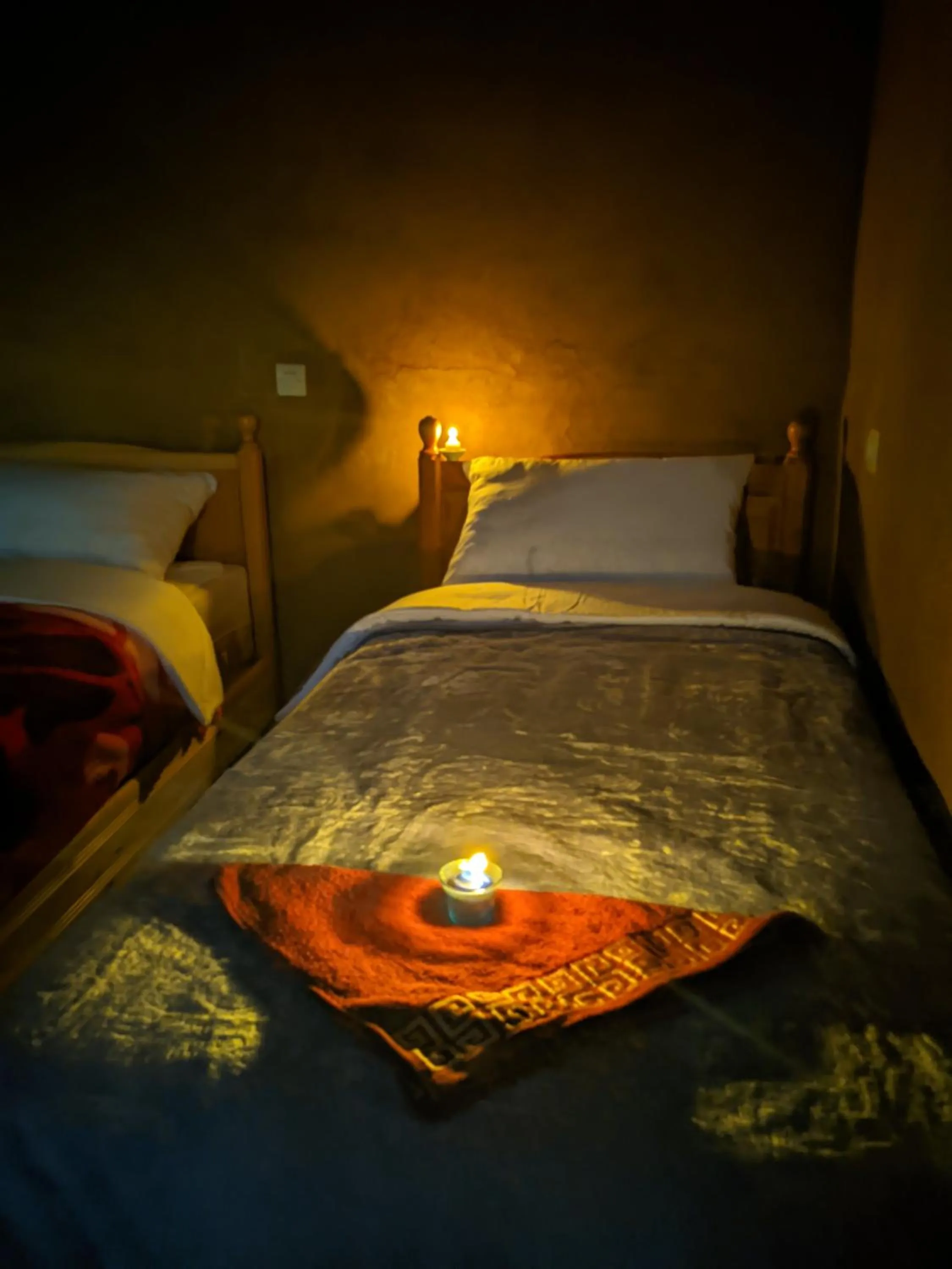 Bed in Café restaurante shelter calm life