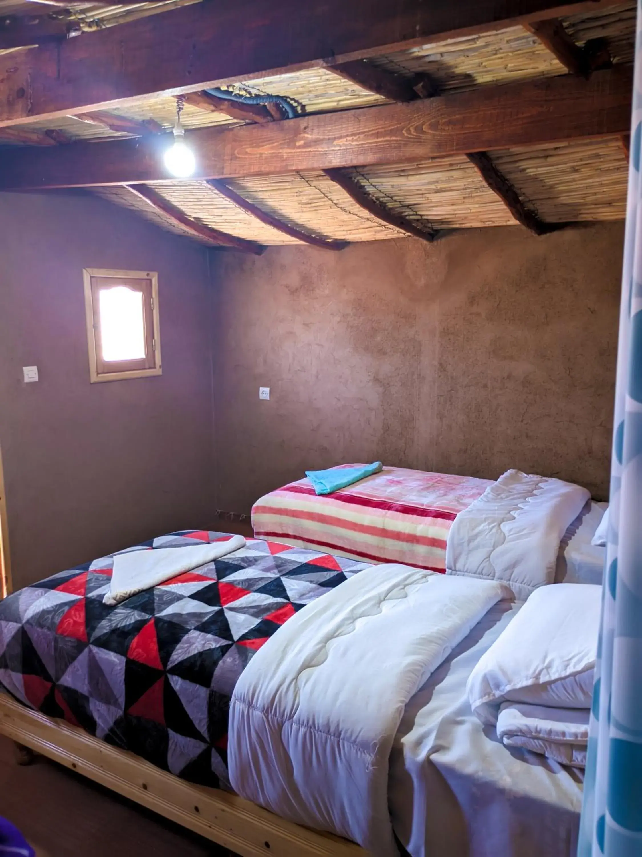 Economy Triple Room in Café restaurante shelter calm life Economy Triple Room in Café restaurante shelter calm life