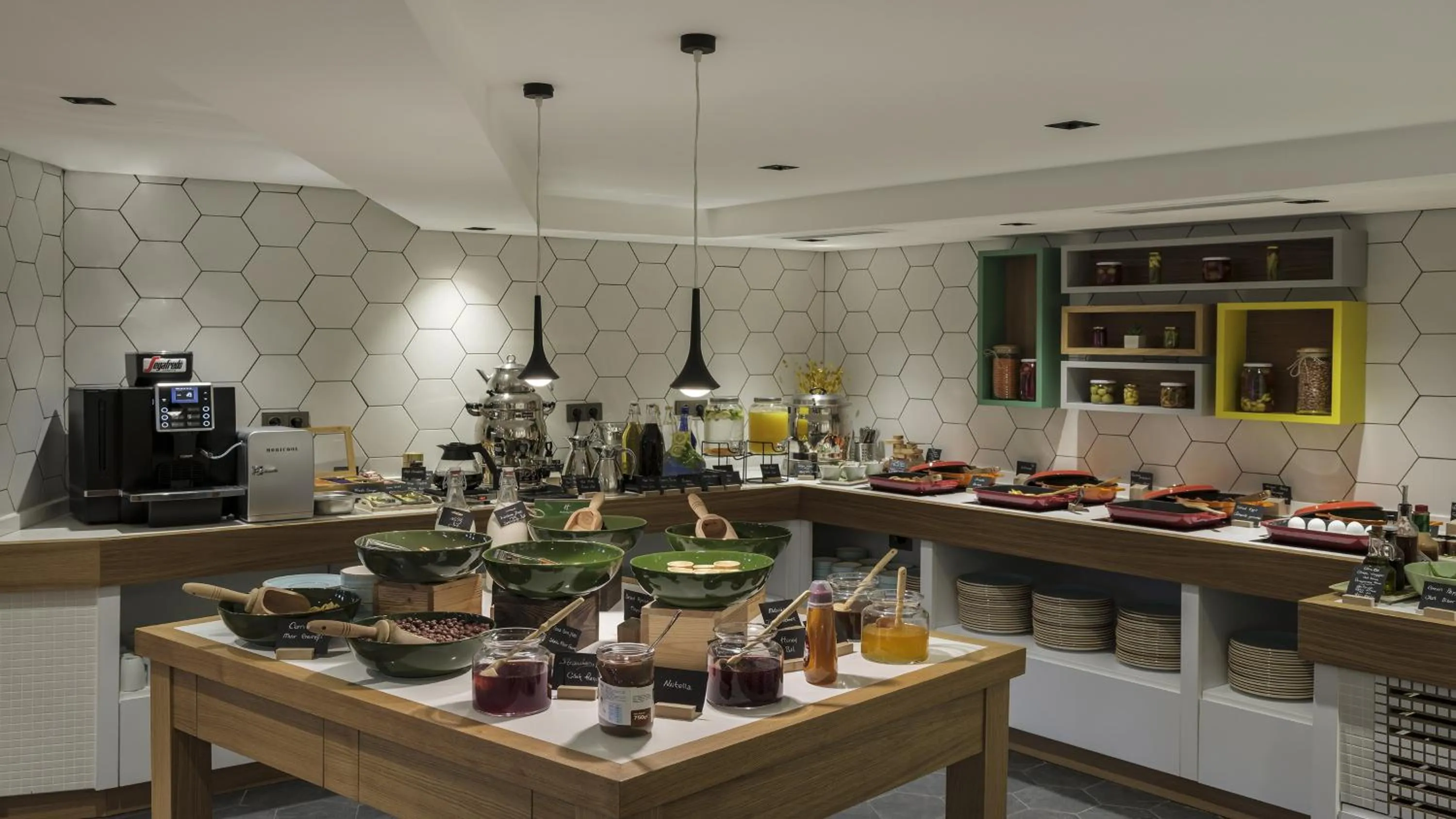 Breakfast in Holiday Inn Istanbul Old City by IHG