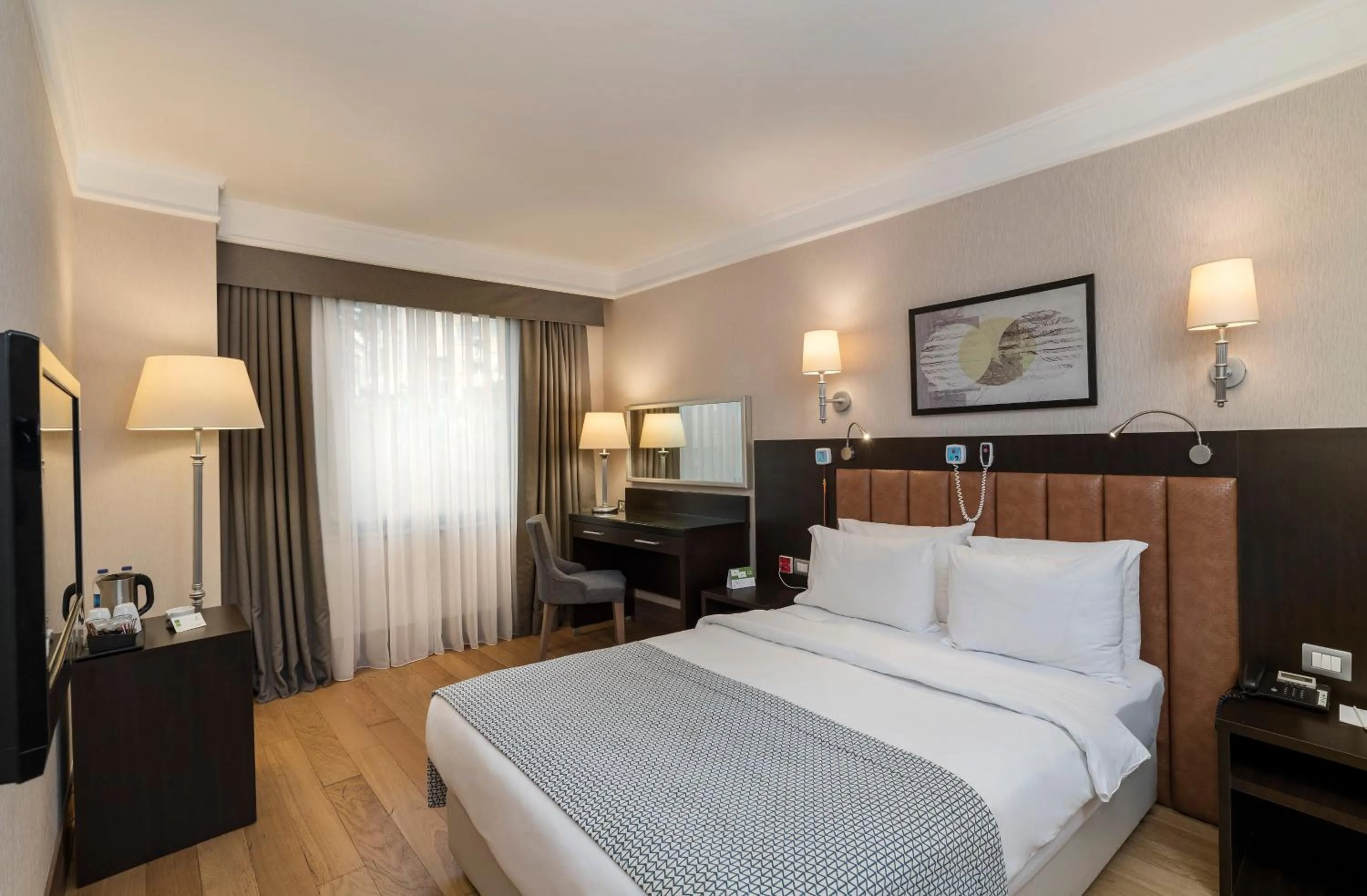 Photo of the whole room, Bed in Holiday Inn Istanbul Old City by IHG