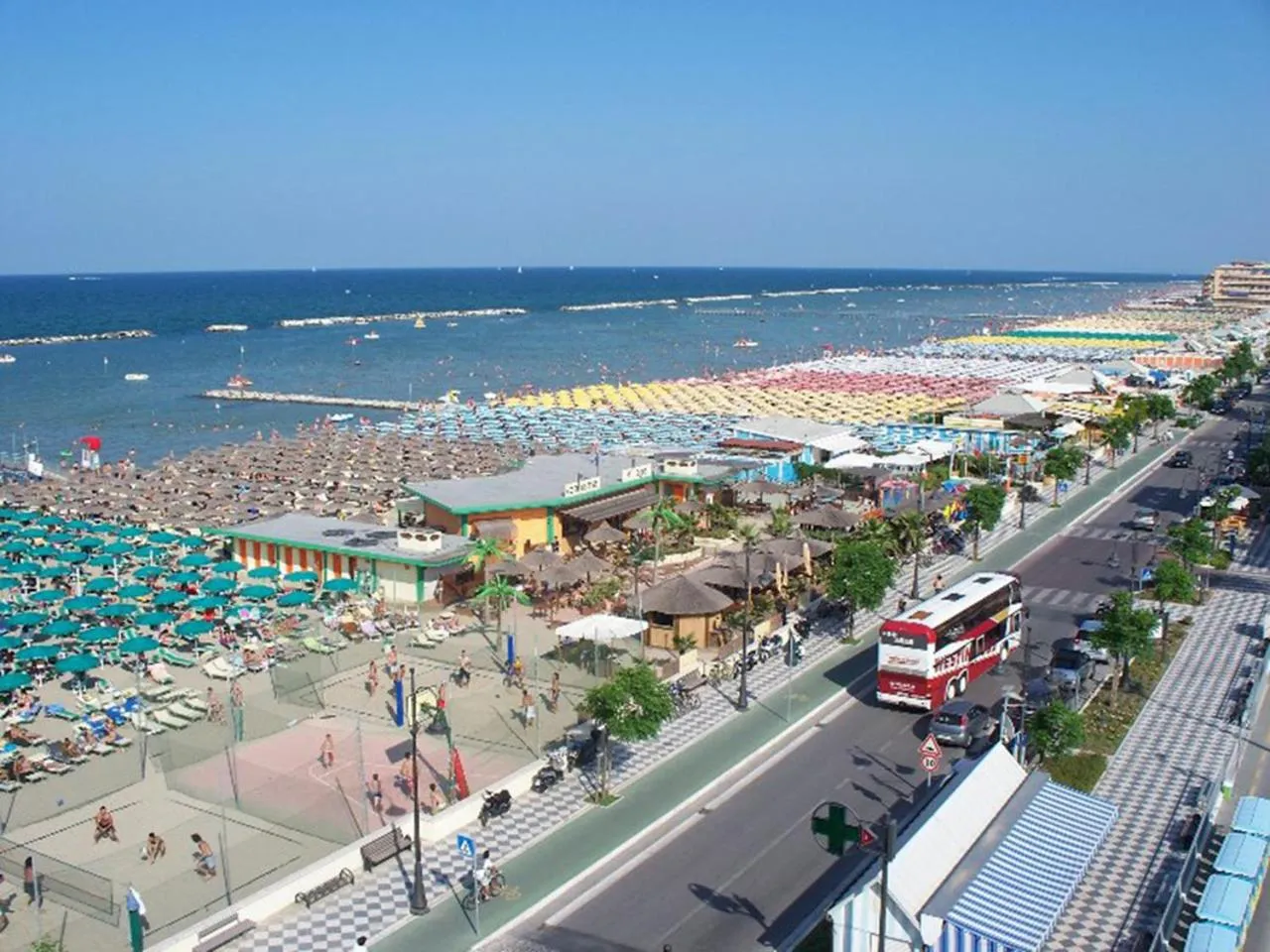 Beach in Hotel Devon Rooms & Breakfast