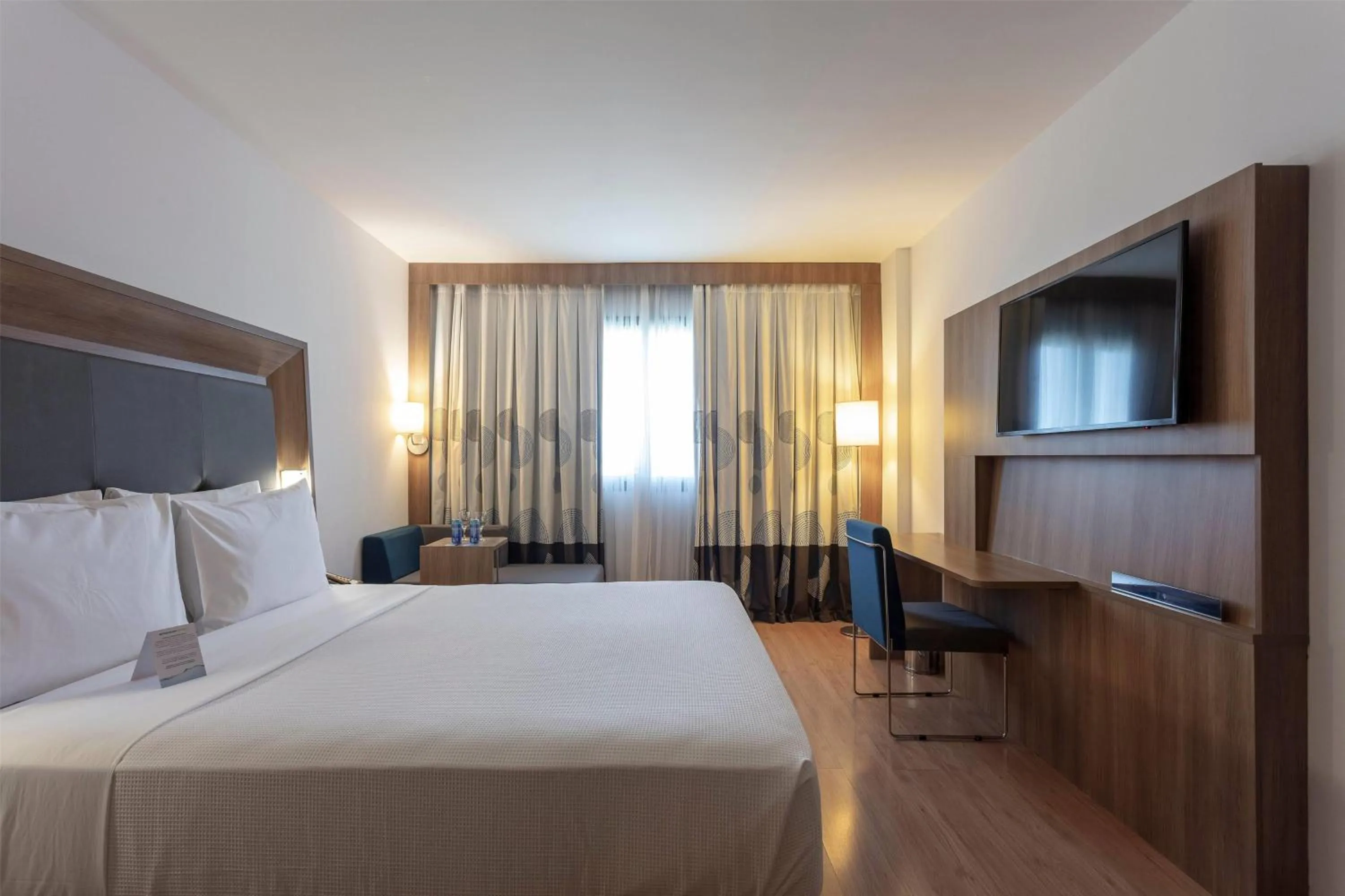 Photo of the whole room, Bed in Wyndham Salvador Hangar Aeroporto