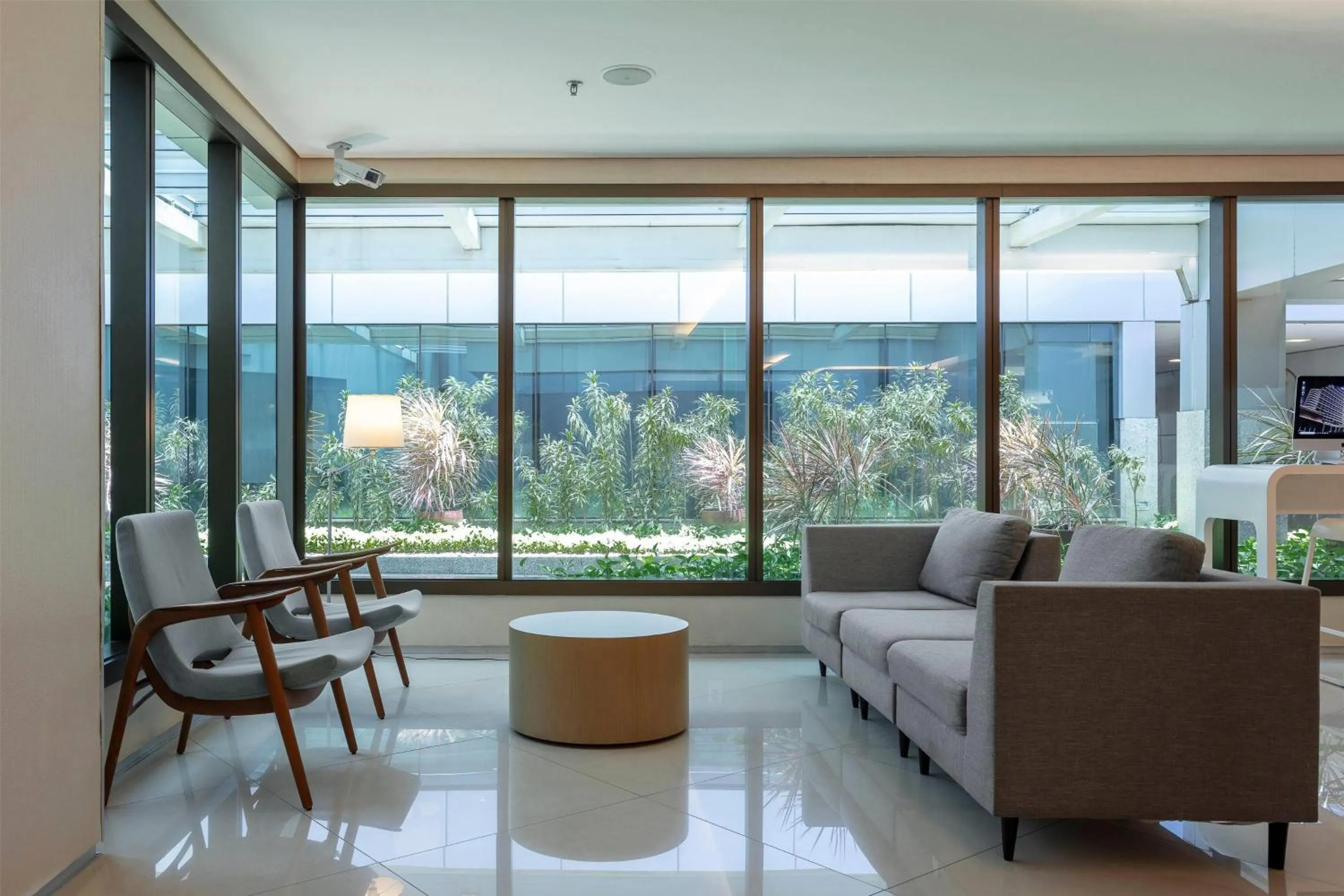 Lobby or reception in Wyndham Salvador Hangar Aeroporto