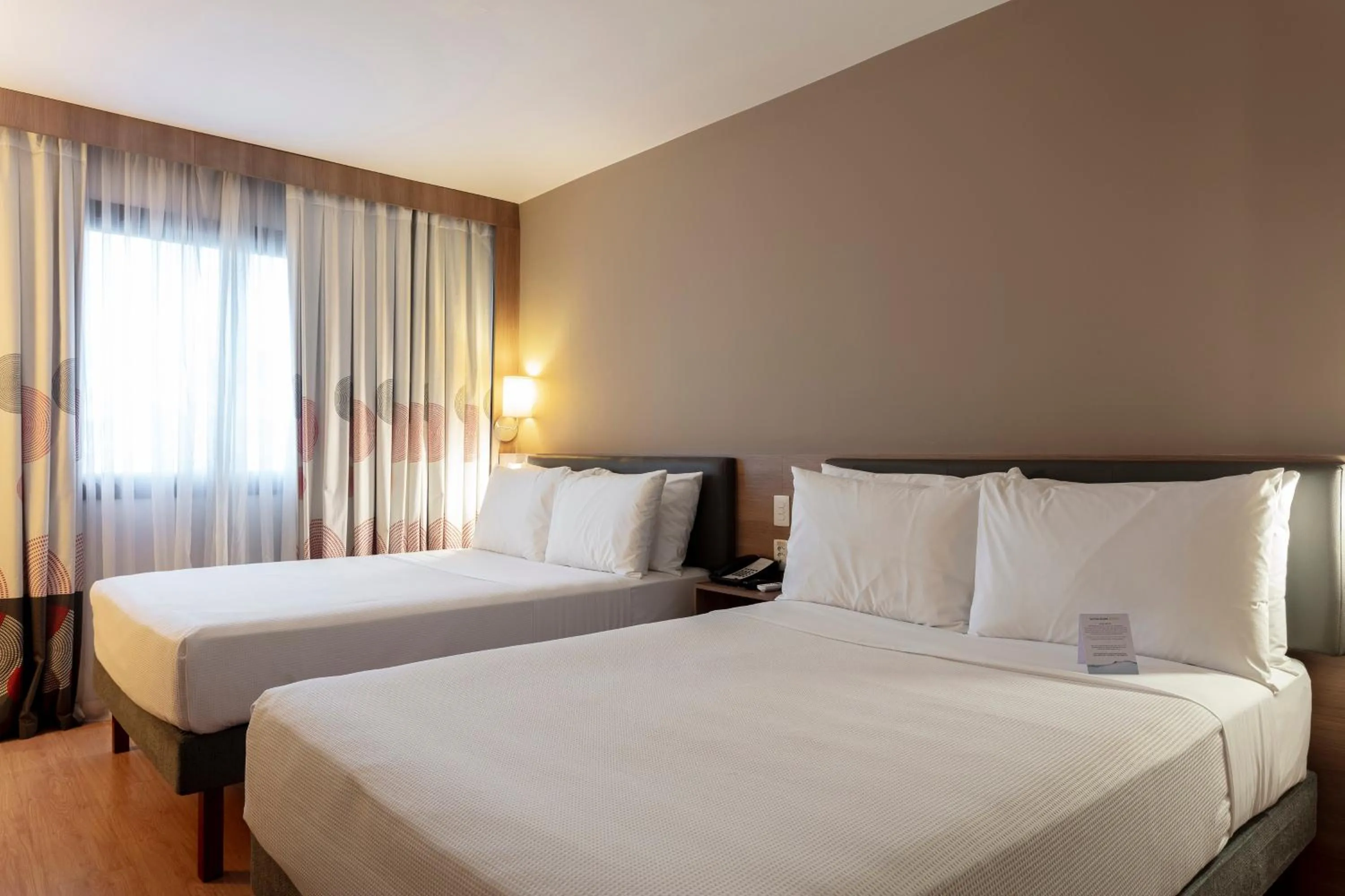 Bedroom, Bed in Wyndham Salvador Hangar Aeroporto