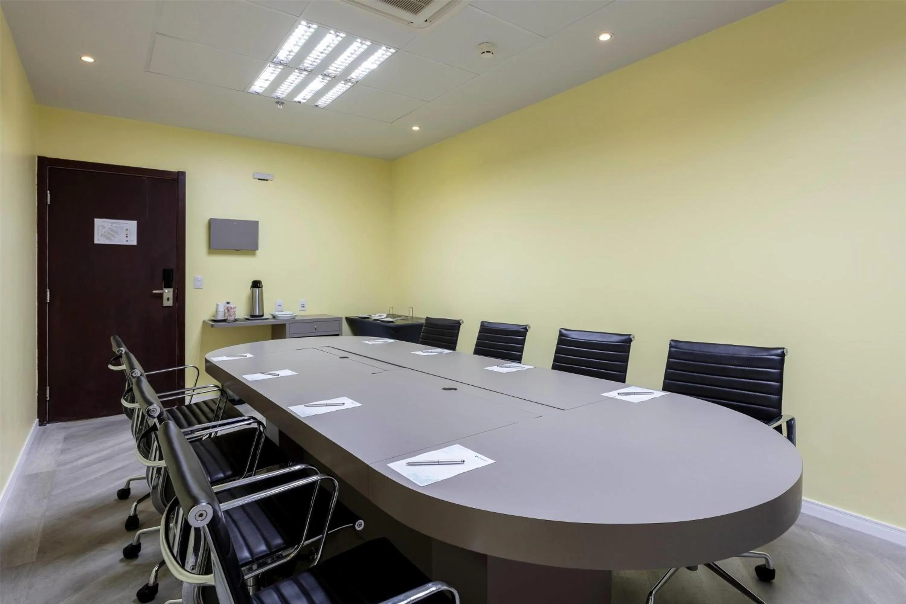 Meeting/conference room in Wyndham Salvador Hangar Aeroporto
