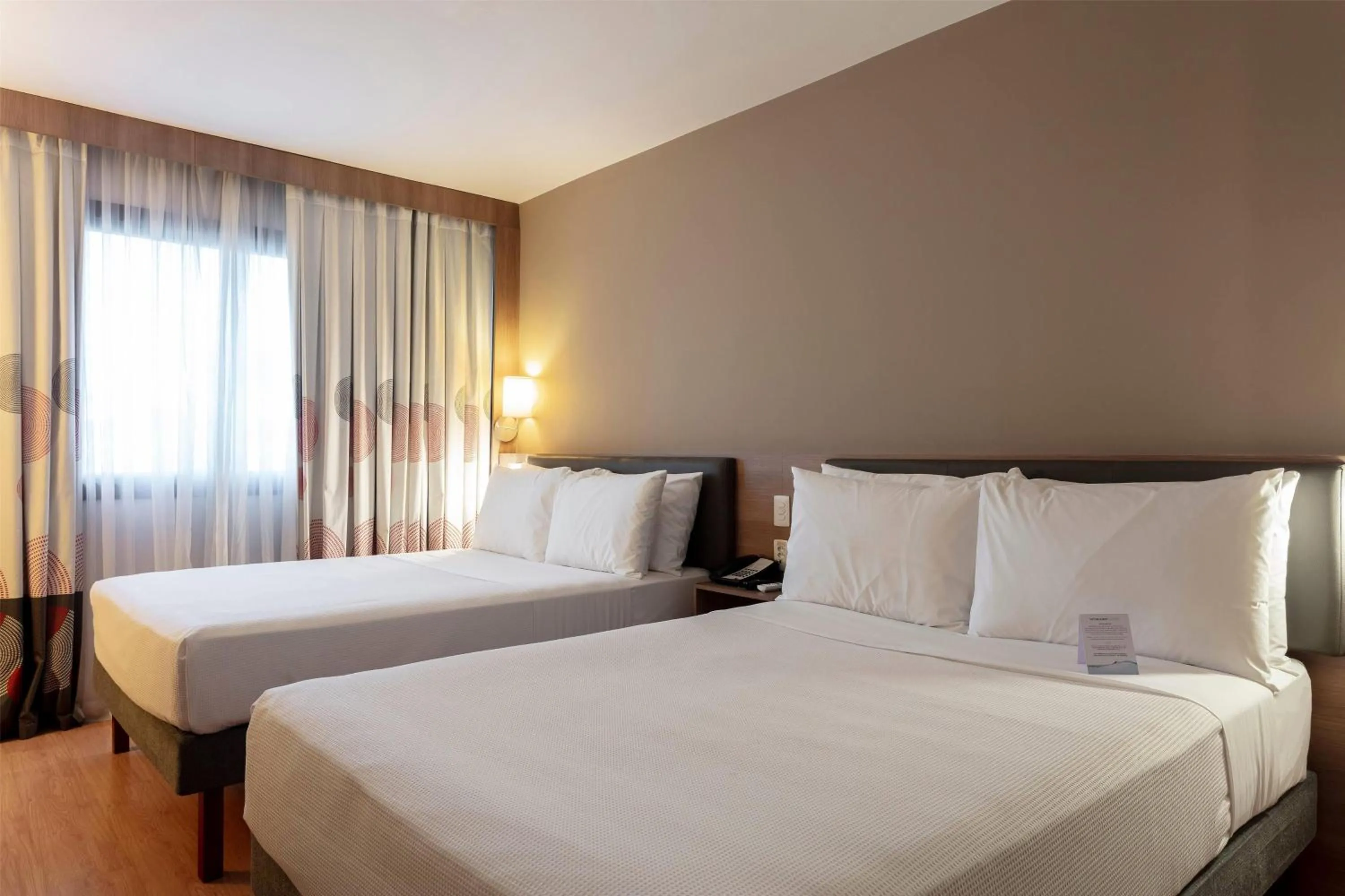 Photo of the whole room, Bed in Wyndham Salvador Hangar Aeroporto