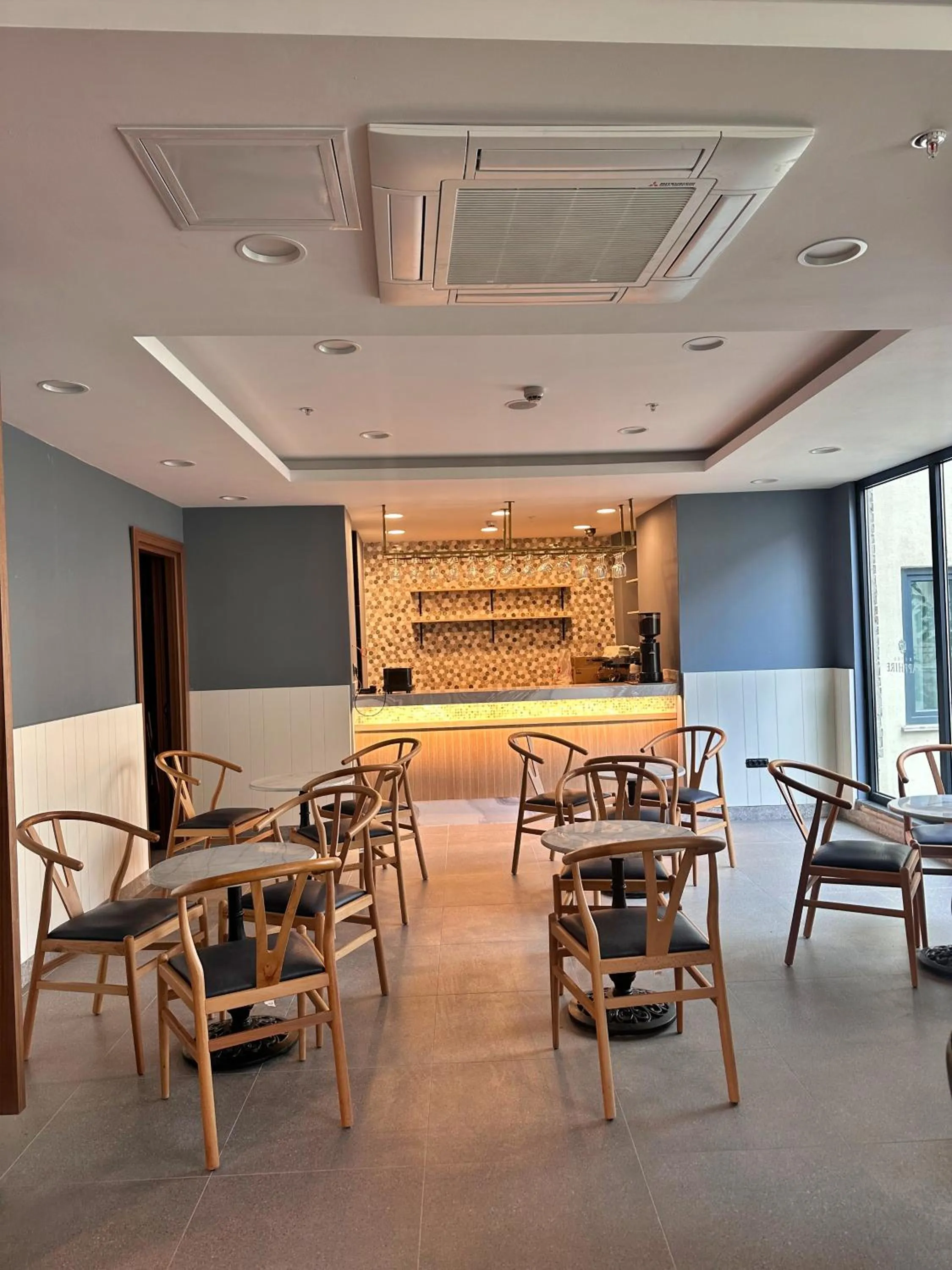 Food and drinks in Hotel Sapphire