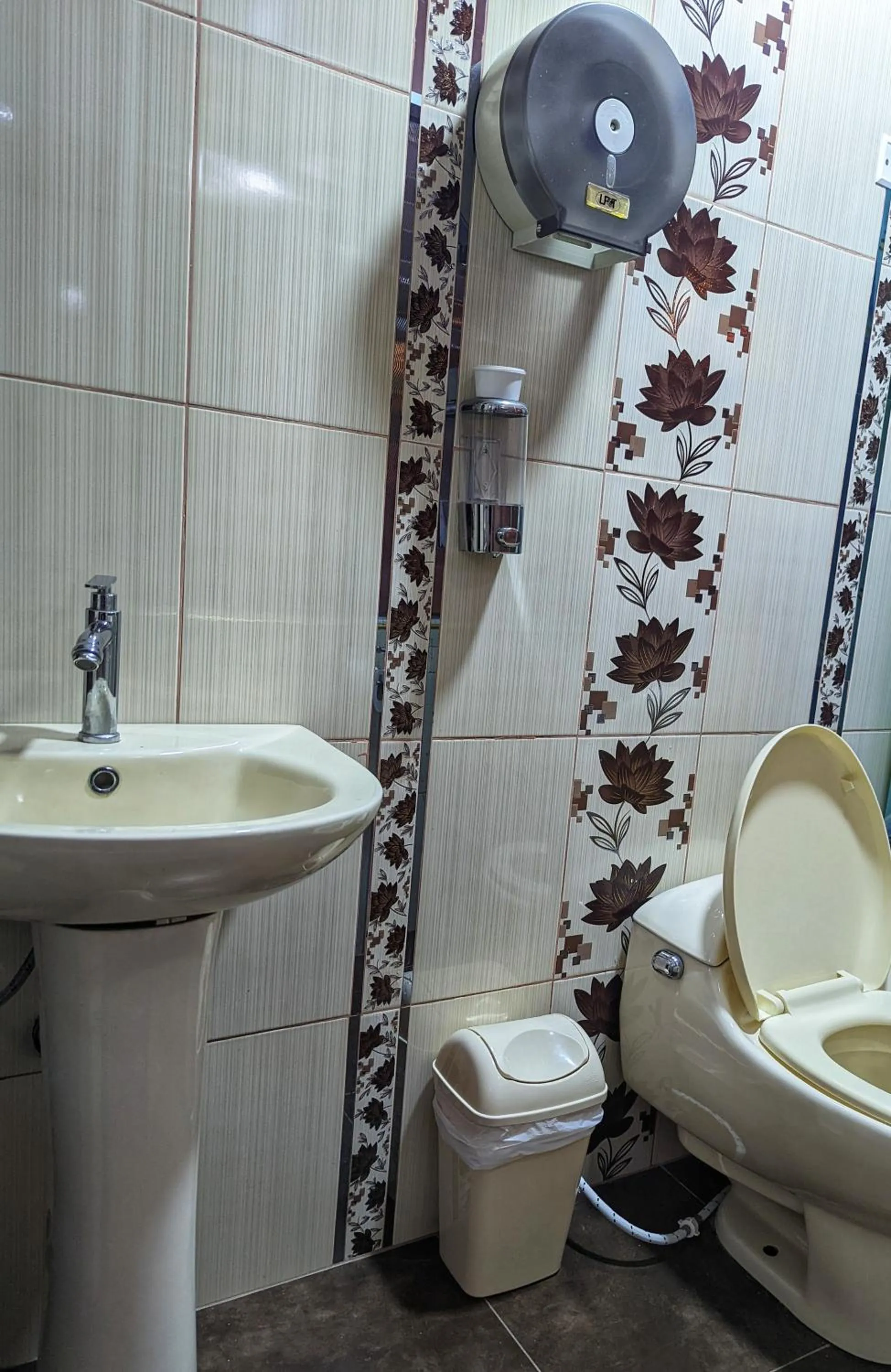 Bathroom in Sumaq Wari Hotel