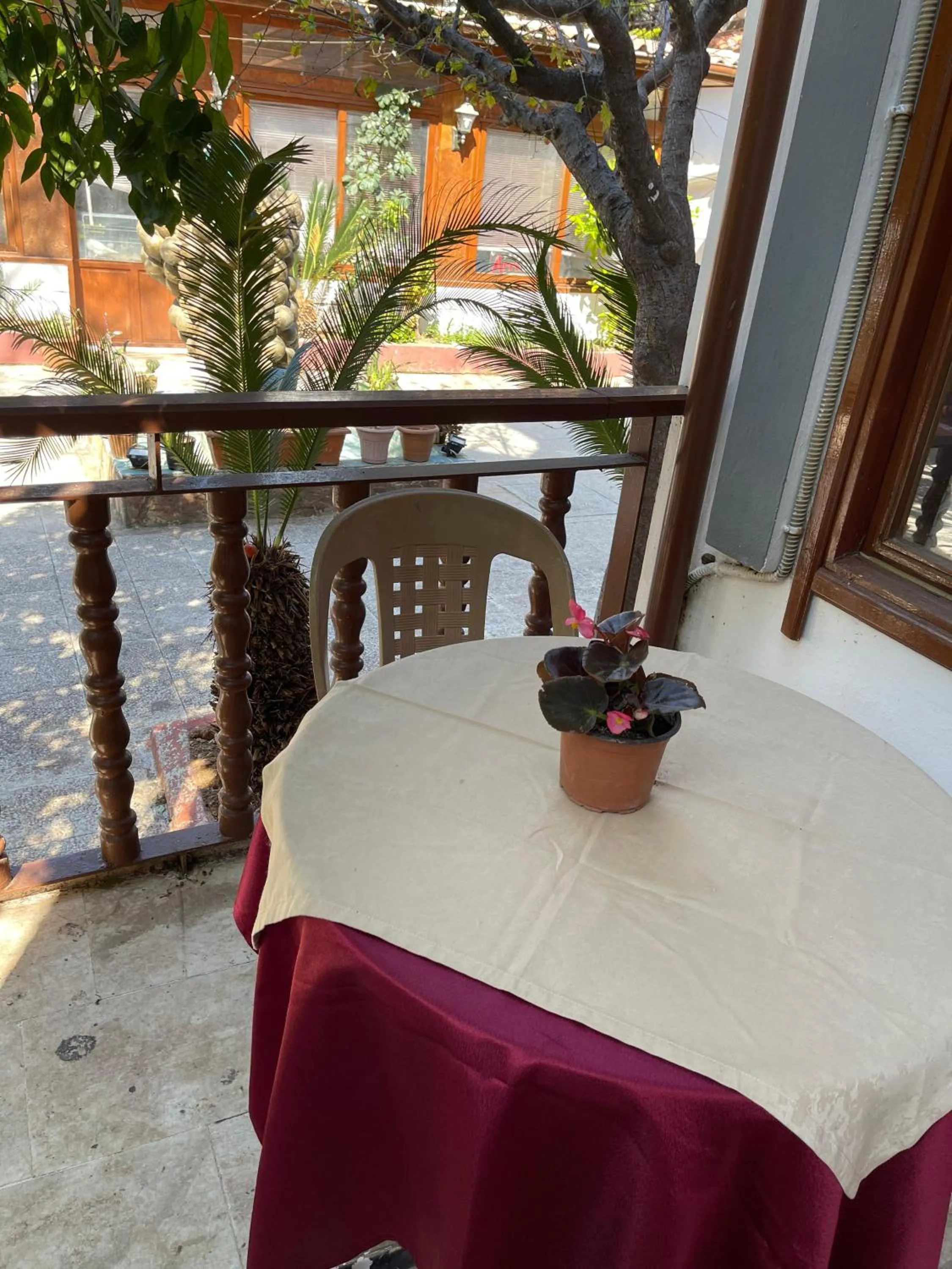 Patio in Hotel Karyatit Kaleici