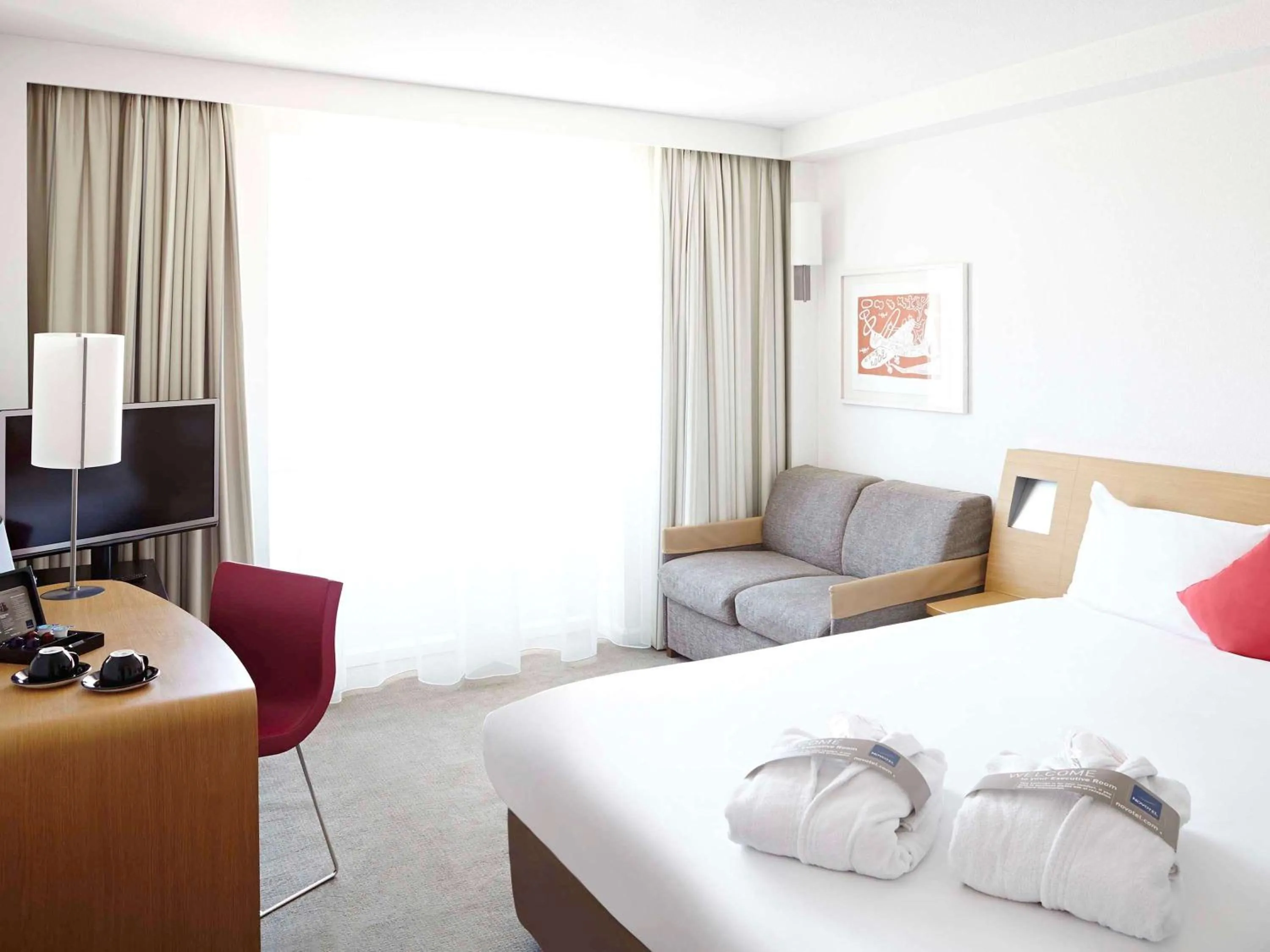 Photo of the whole room, Bed in Novotel Milano Malpensa Aeroporto