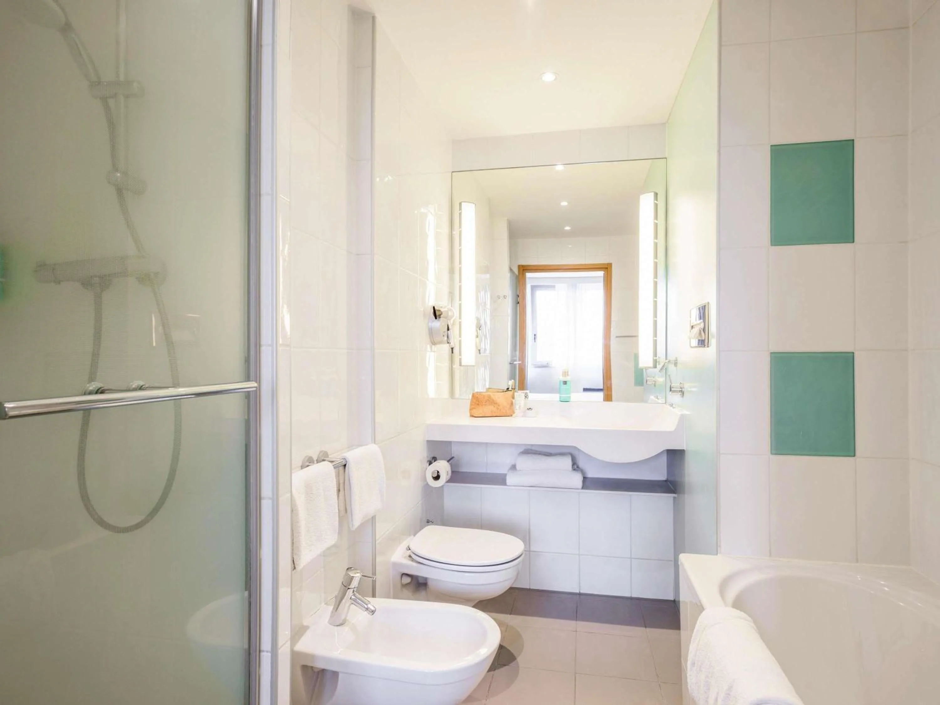 Bedroom in Novotel Milano Malpensa Aeroporto