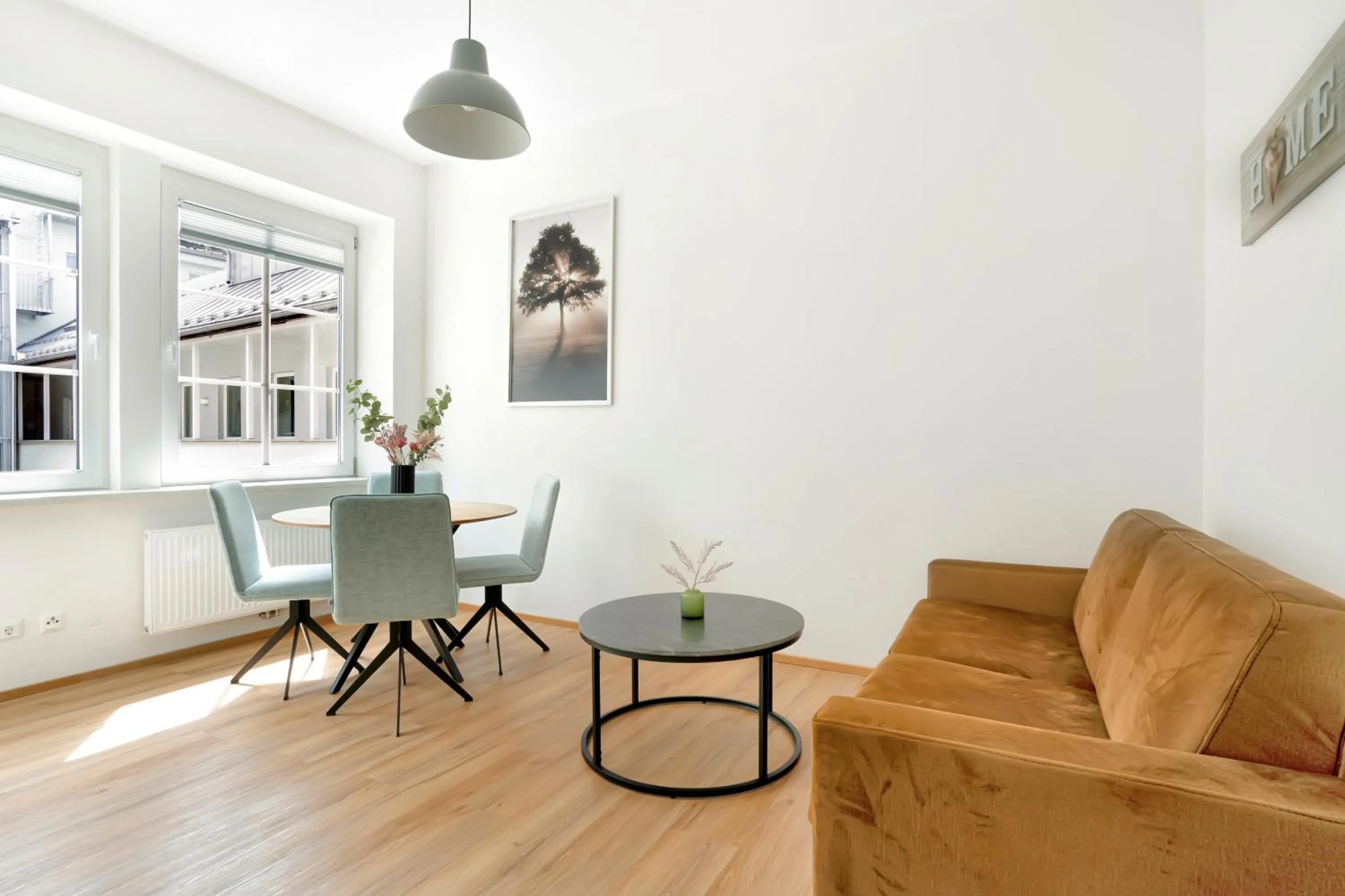 Living room in easy-flat Hauptplatz - City Center Apartments with a Kitchen