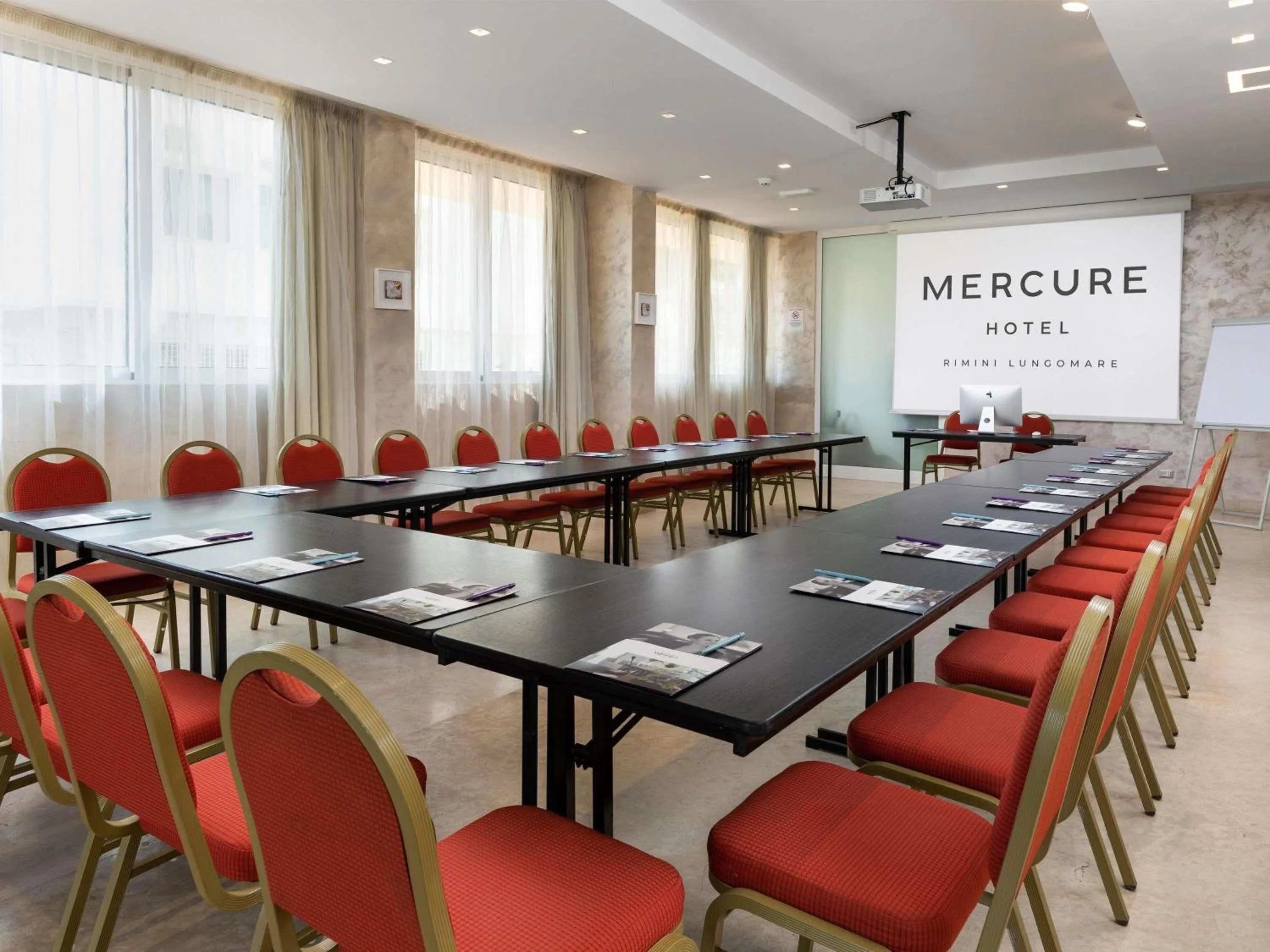 Meeting/conference room in Mercure Rimini Lungomare