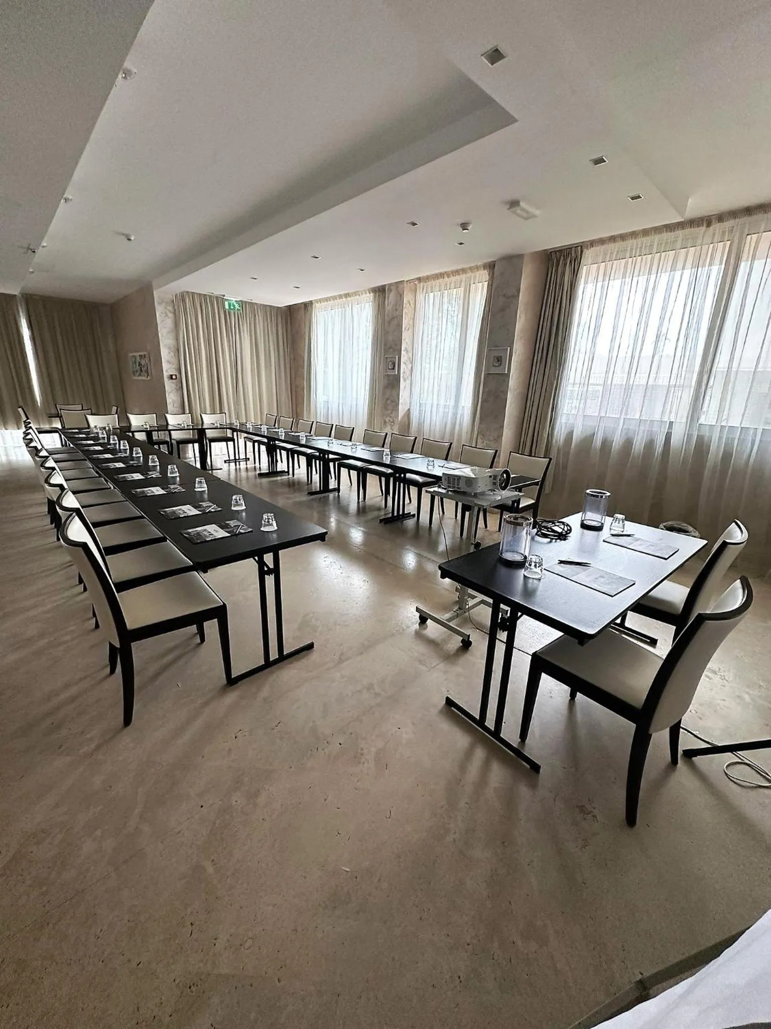 Meeting/conference room in Mercure Rimini Lungomare