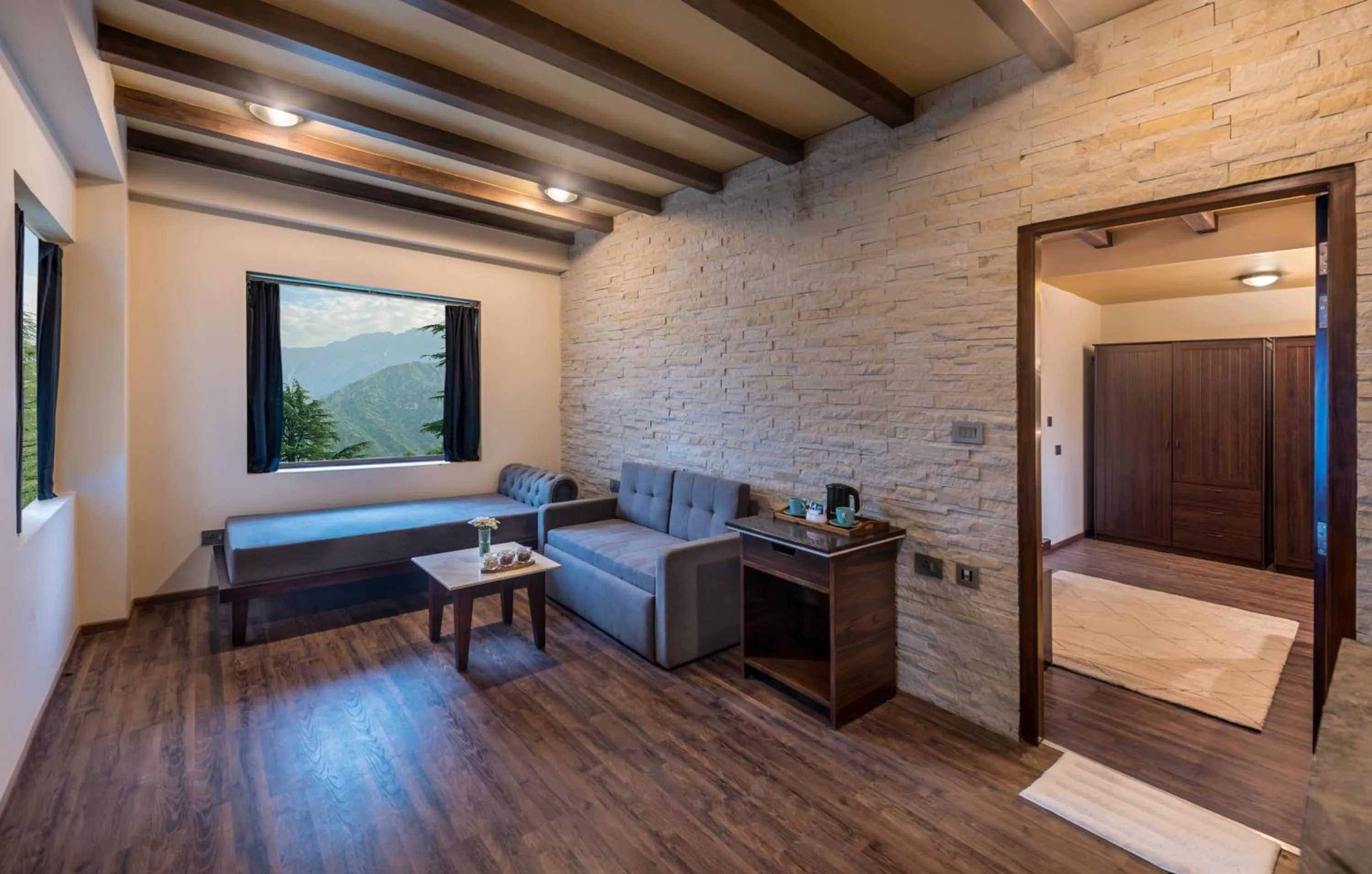 View (from property/room), Bed in Hotel Eagles Nest