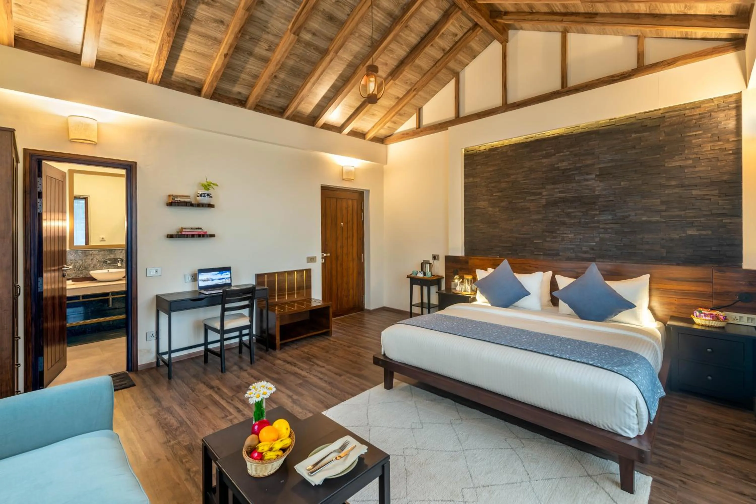 Bed in Hotel Eagles Nest