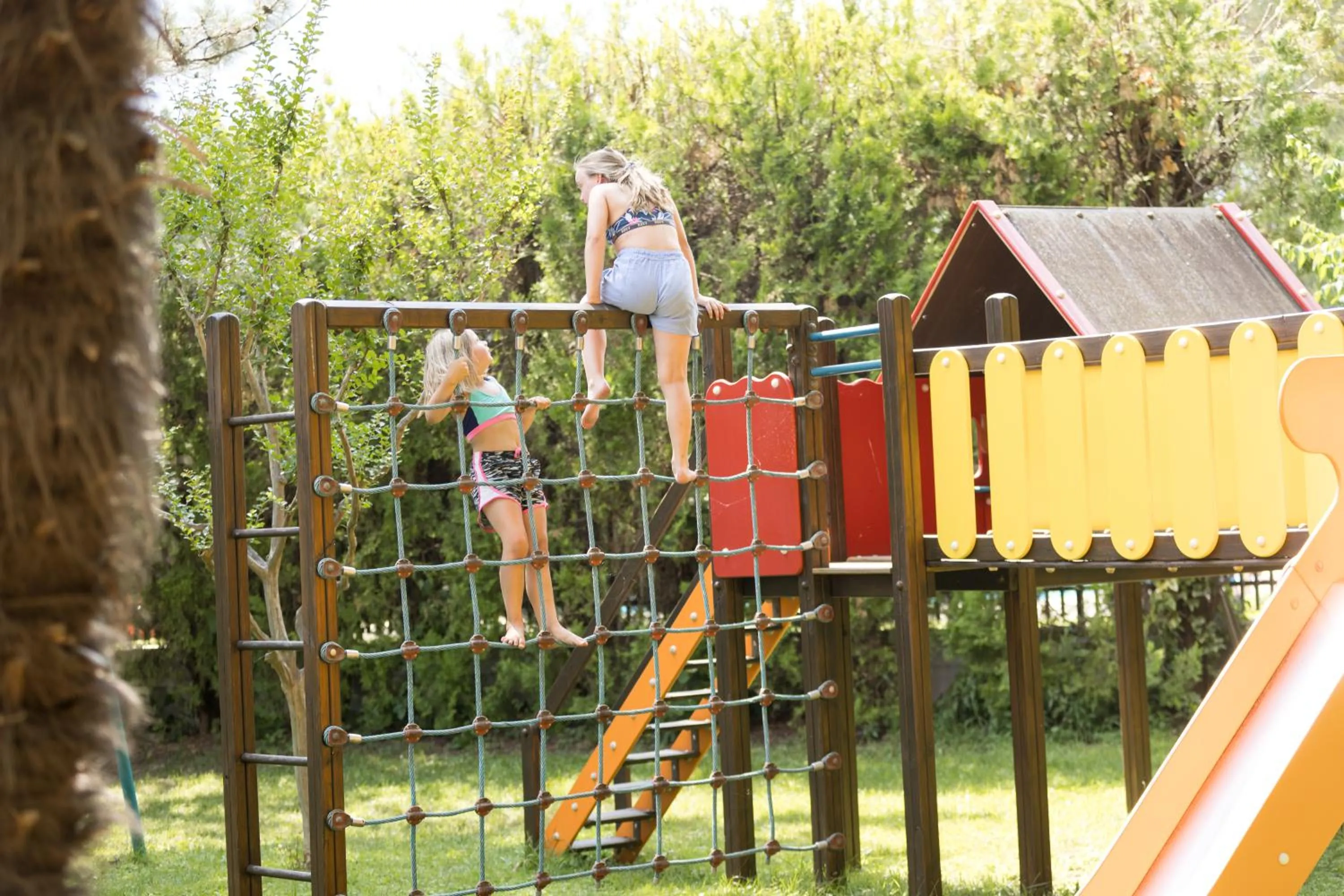 Children play ground in Hotel Gartenresidence Zea Curtis