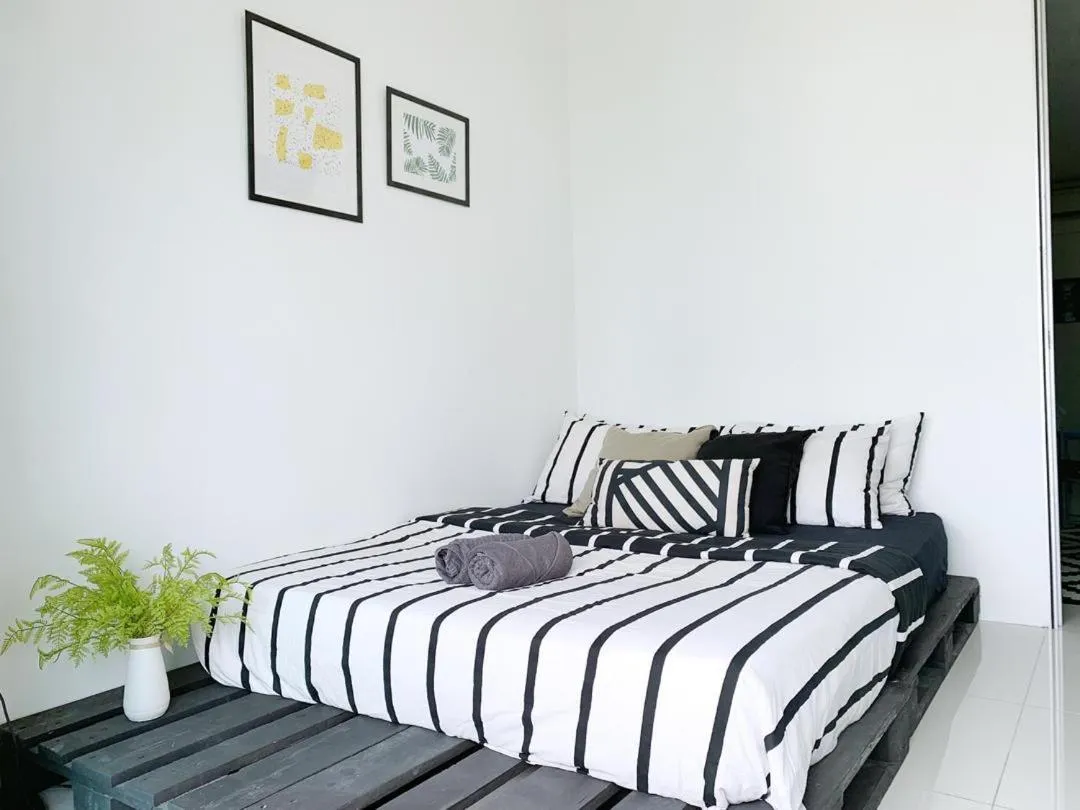 Summer Suites Apartment @KLCC by Sarah's Lodge