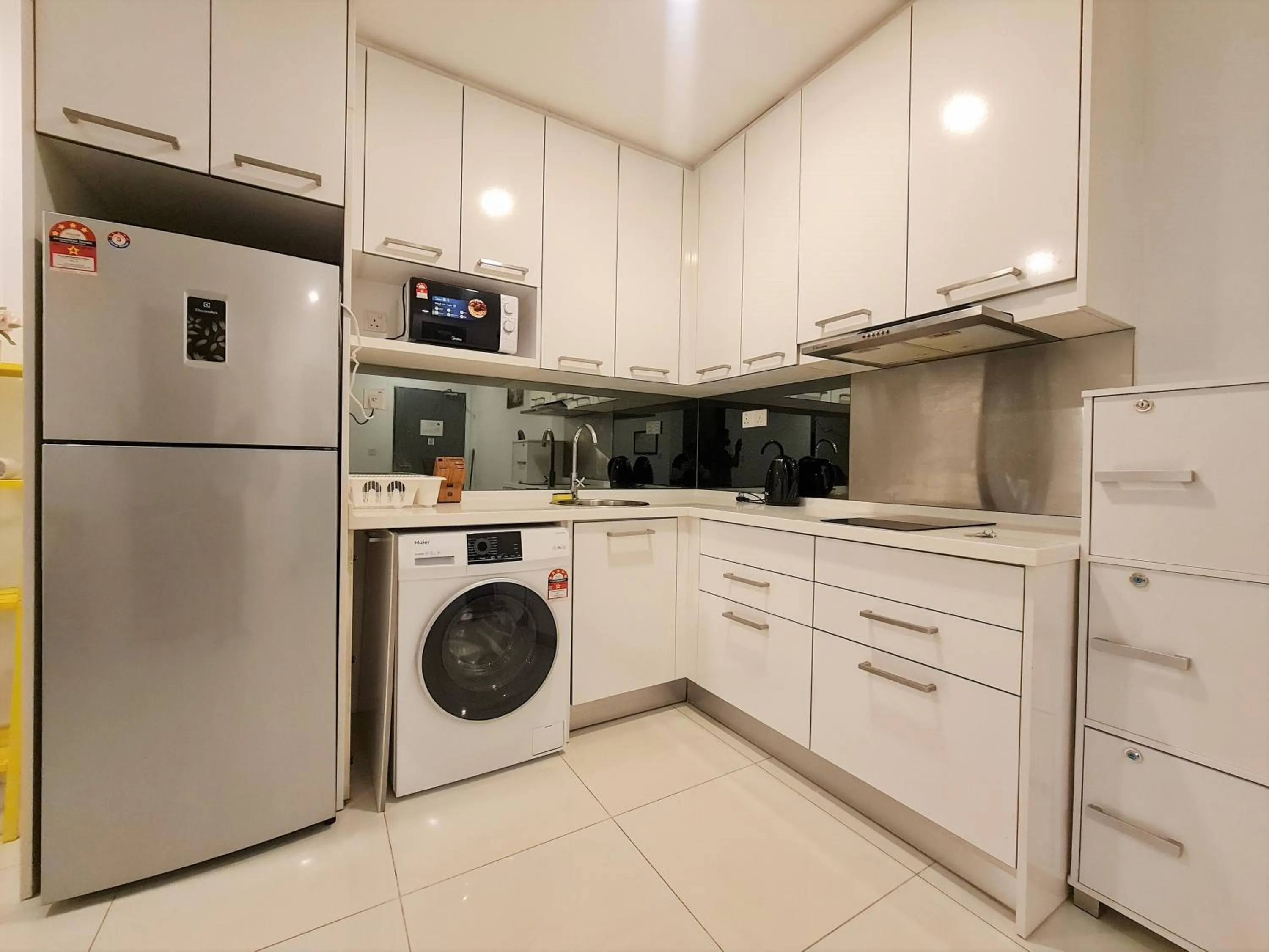 Summer Suites Apartment @KLCC by Sarah's Lodge