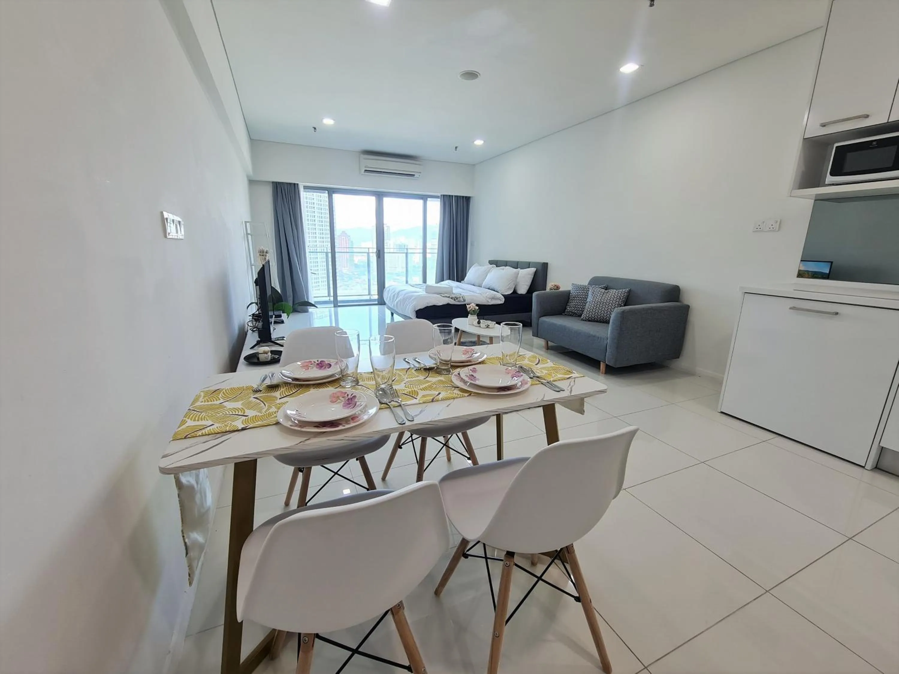 Summer Suites Apartment @KLCC by Sarah's Lodge