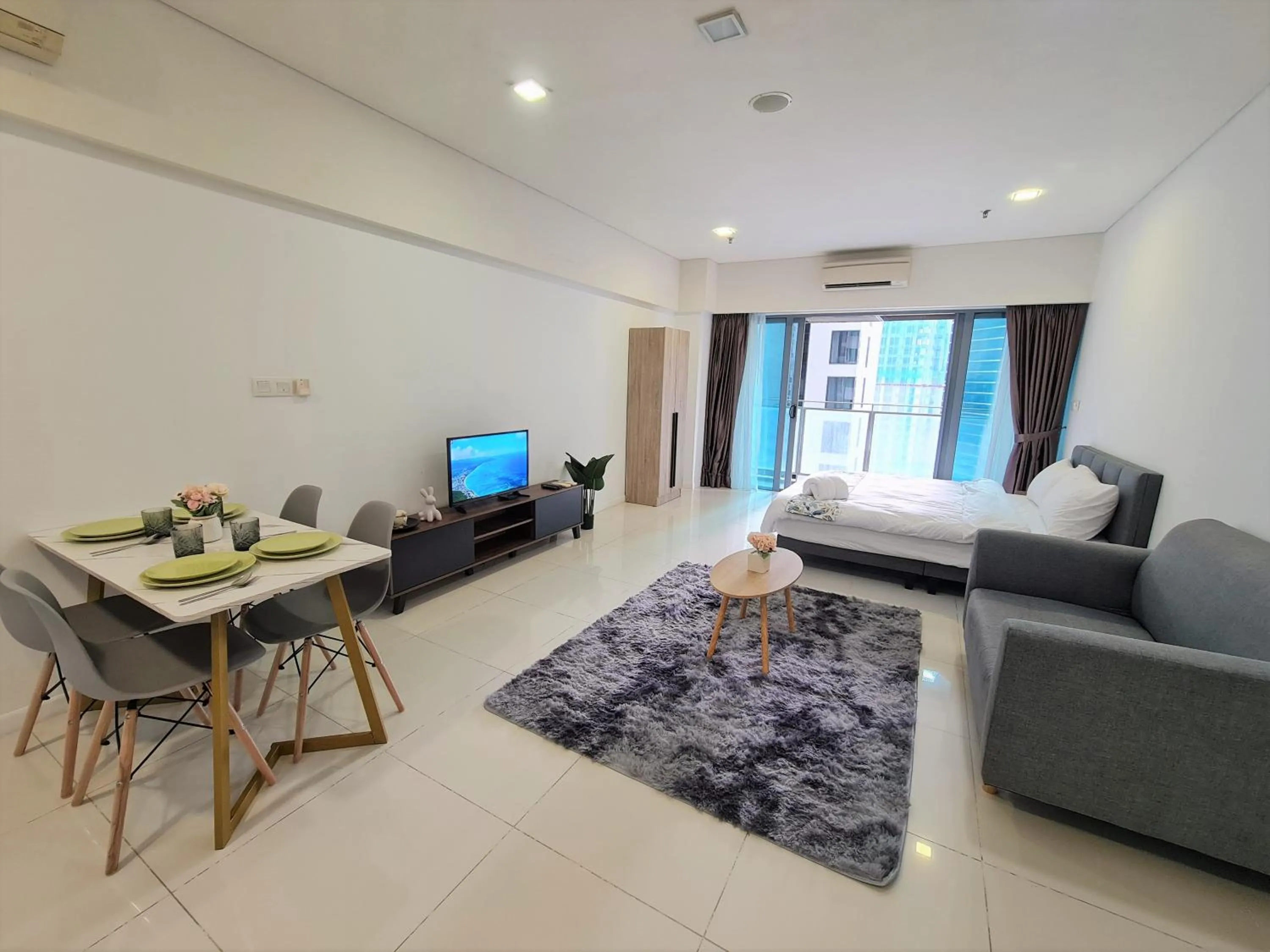 Summer Suites Apartment @KLCC by Sarah's Lodge