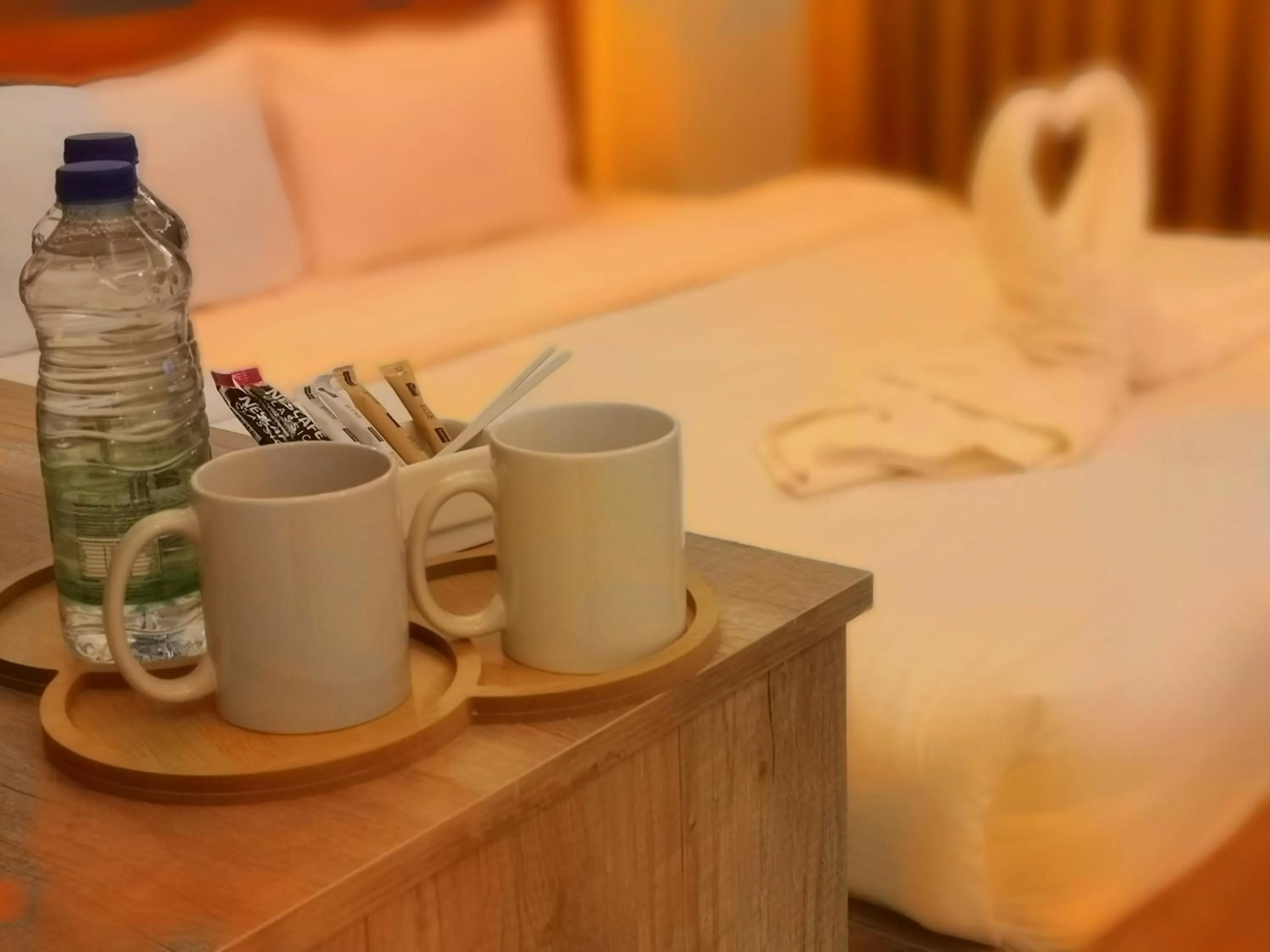 Coffee/tea facilities, Bed in Aster Hotel Aqaba