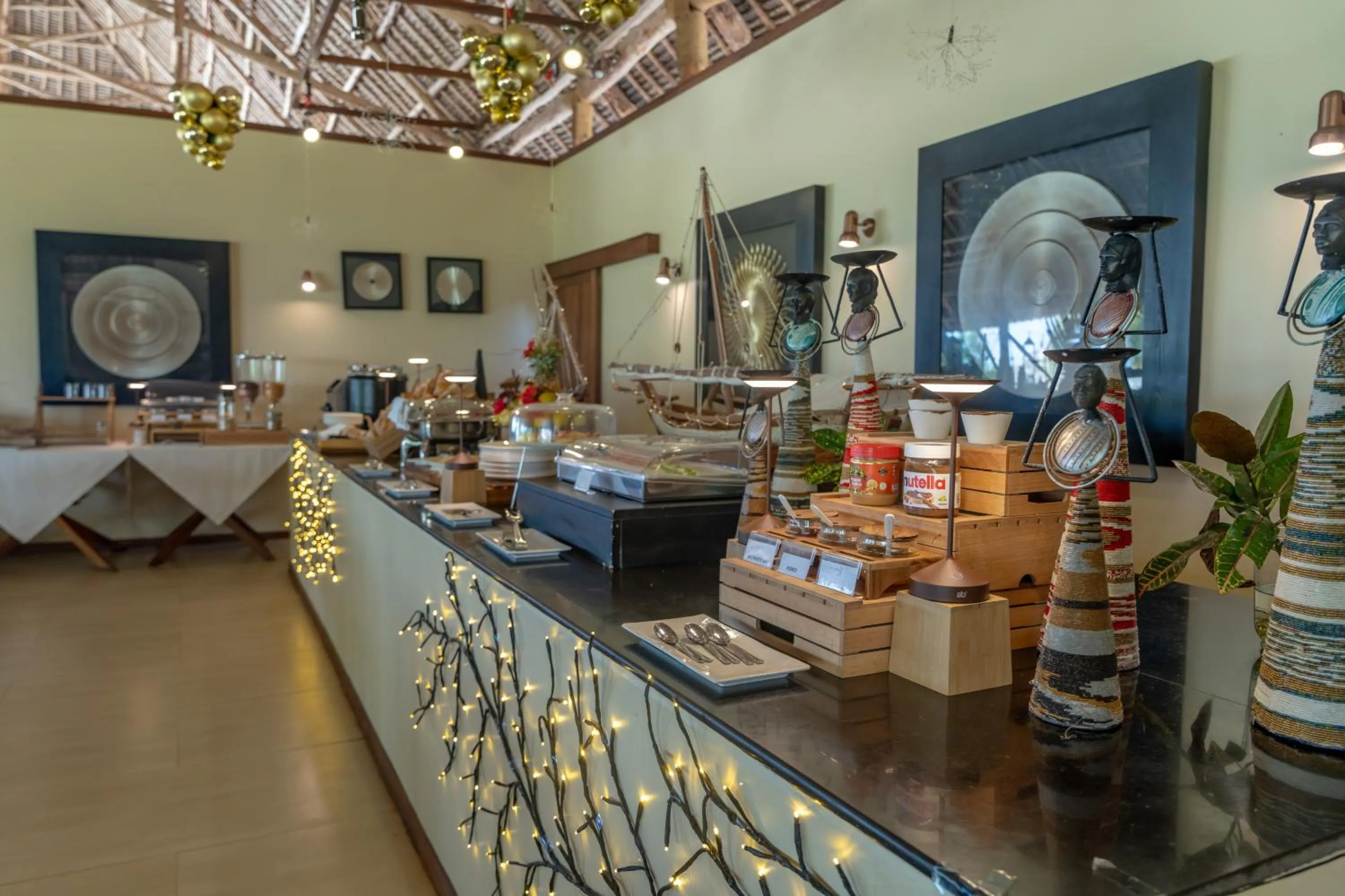 Restaurant/places to eat in Alma Boutique Hotel