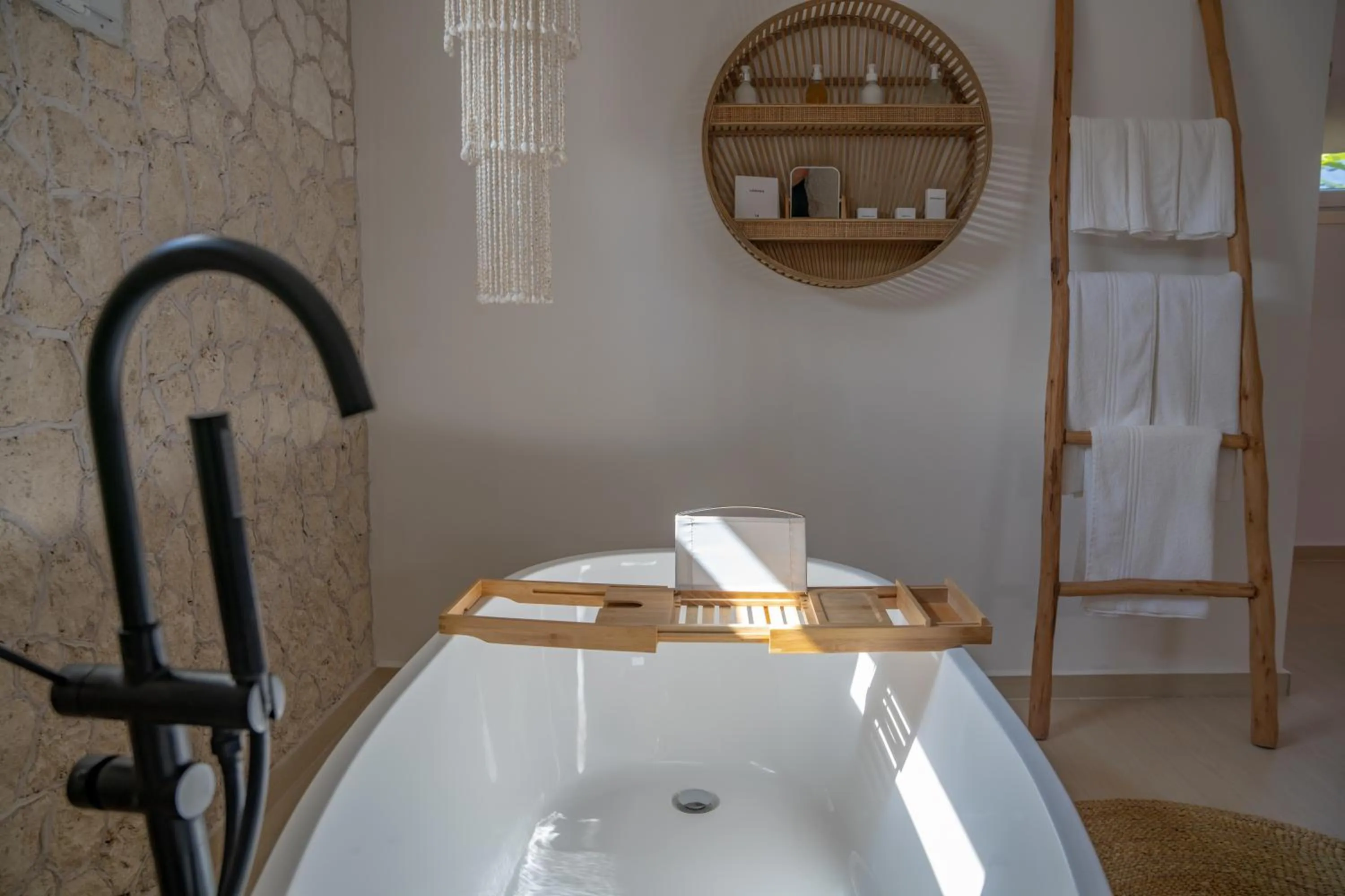 Bathroom in Alma Boutique Hotel