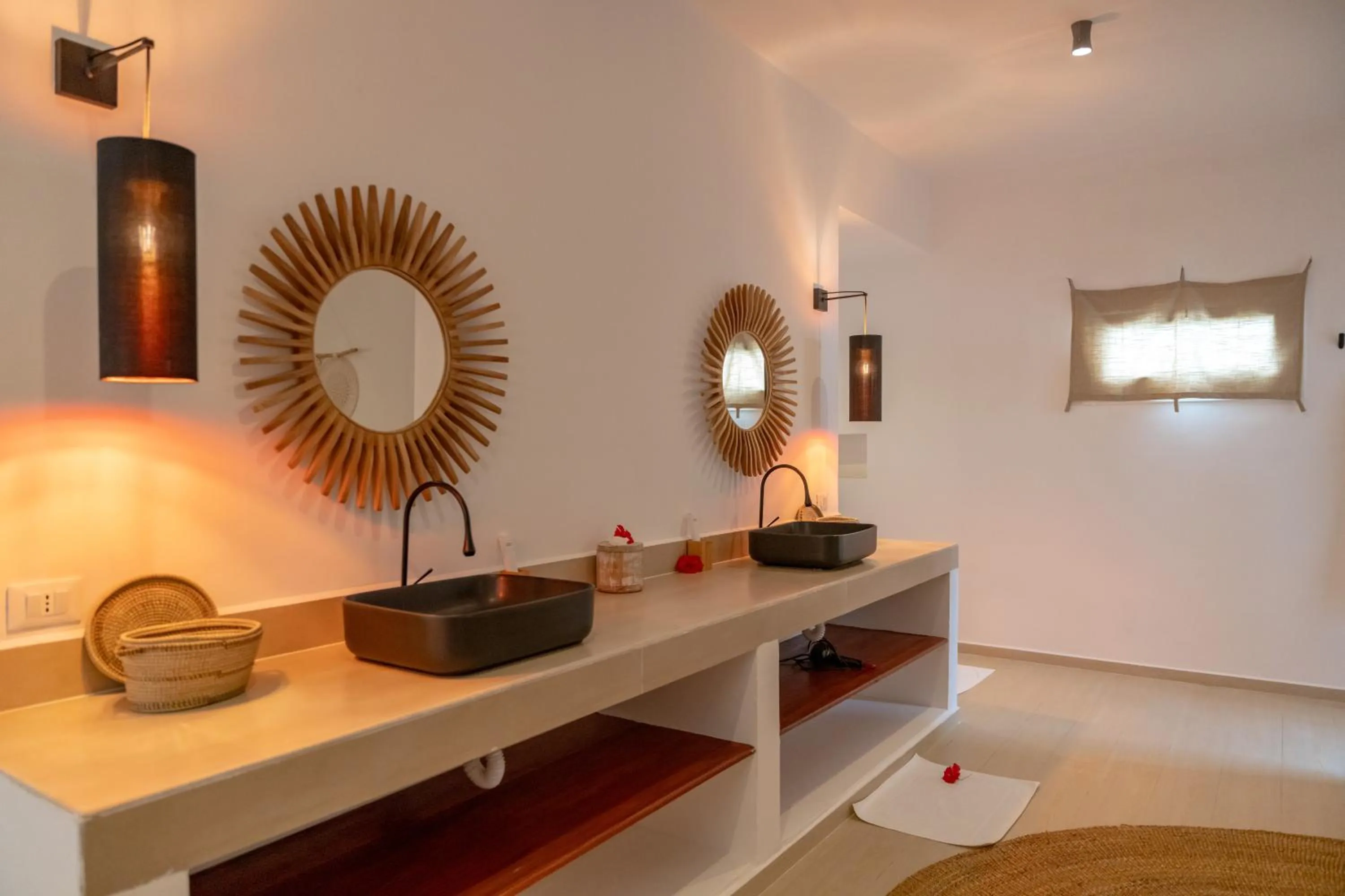 Bathroom in Alma Boutique Hotel