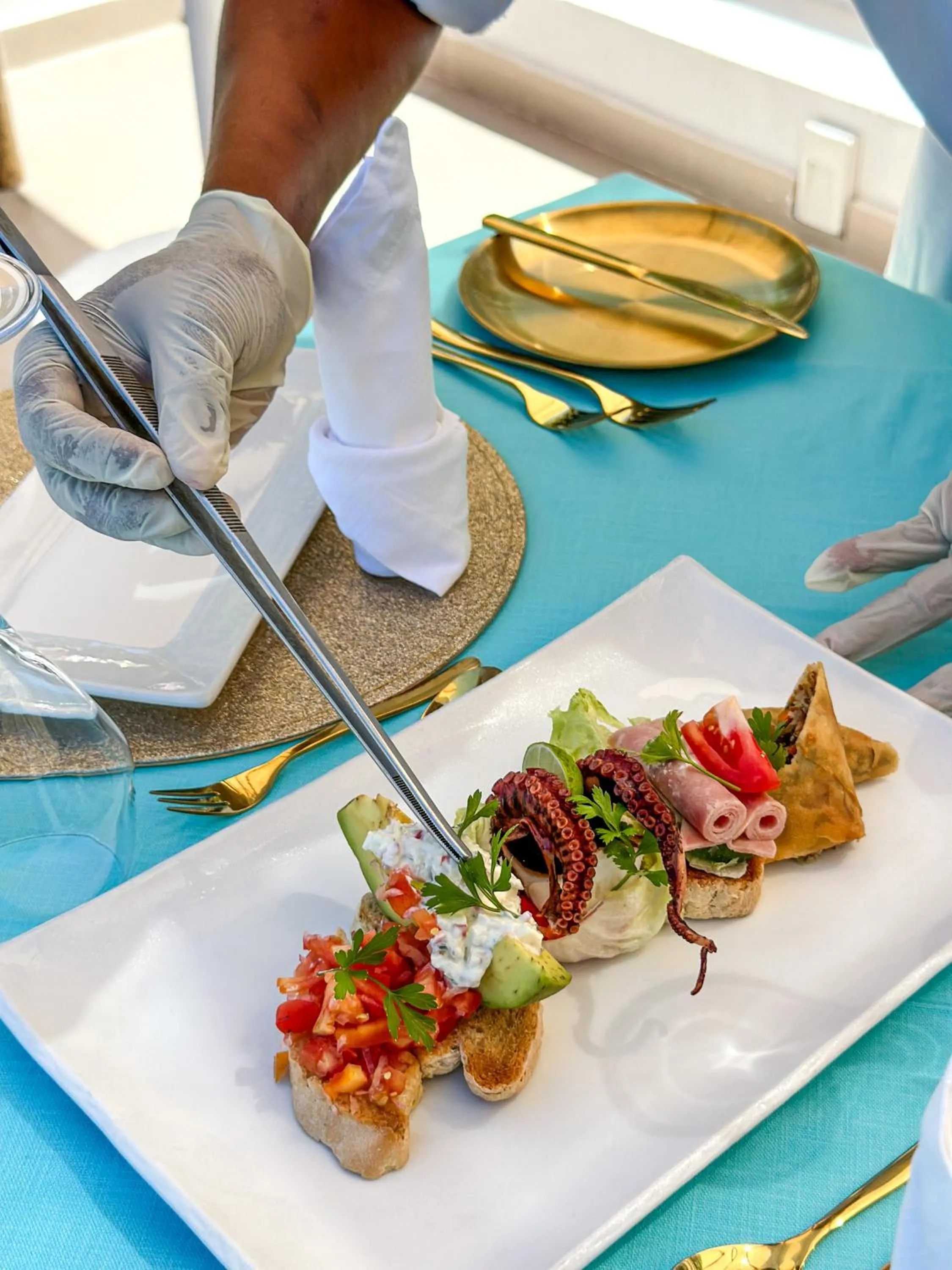Dining area in Alma Boutique Hotel