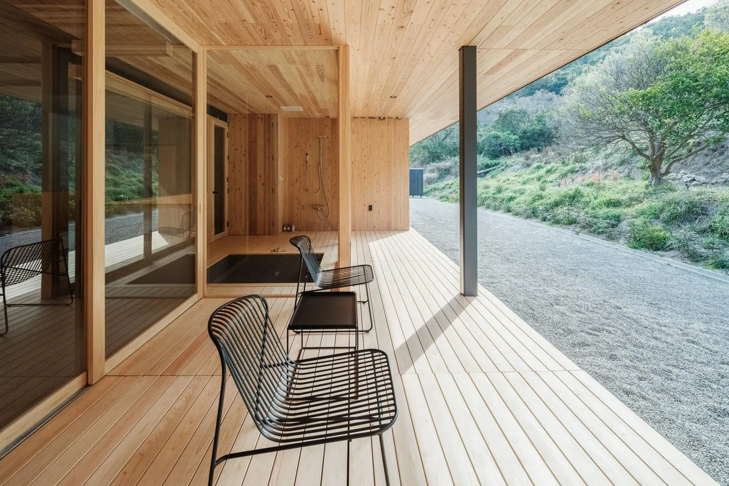 Bathroom in Naoshima Ryokan Roka