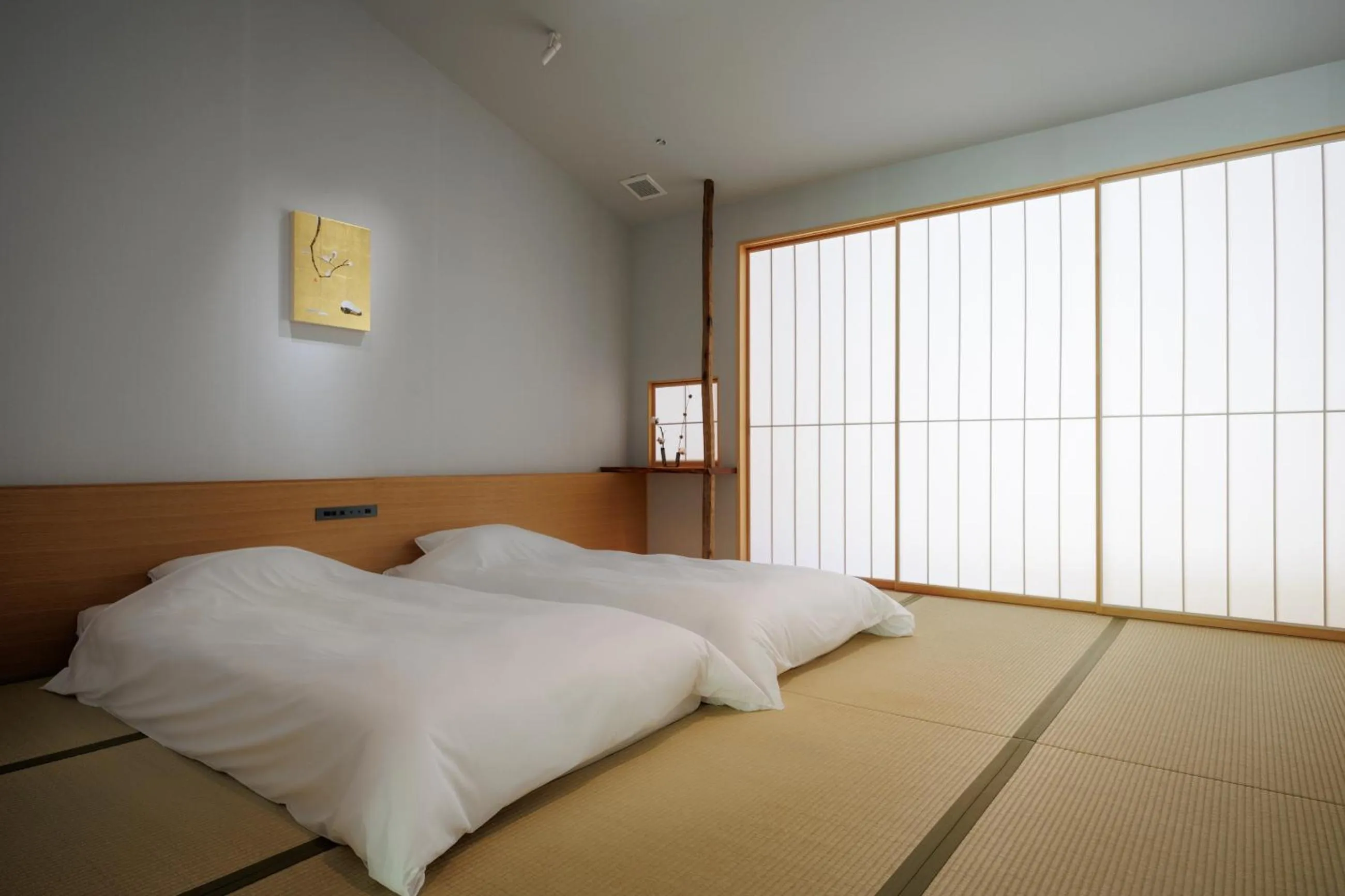 Guests, Bed in Naoshima Ryokan Roka