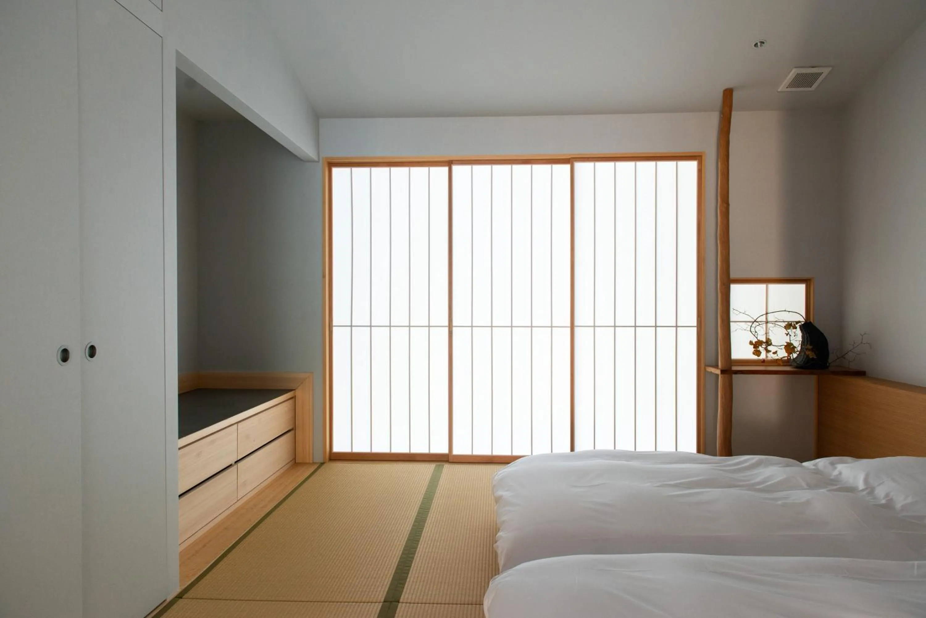 Bedroom, Bed in Naoshima Ryokan Roka