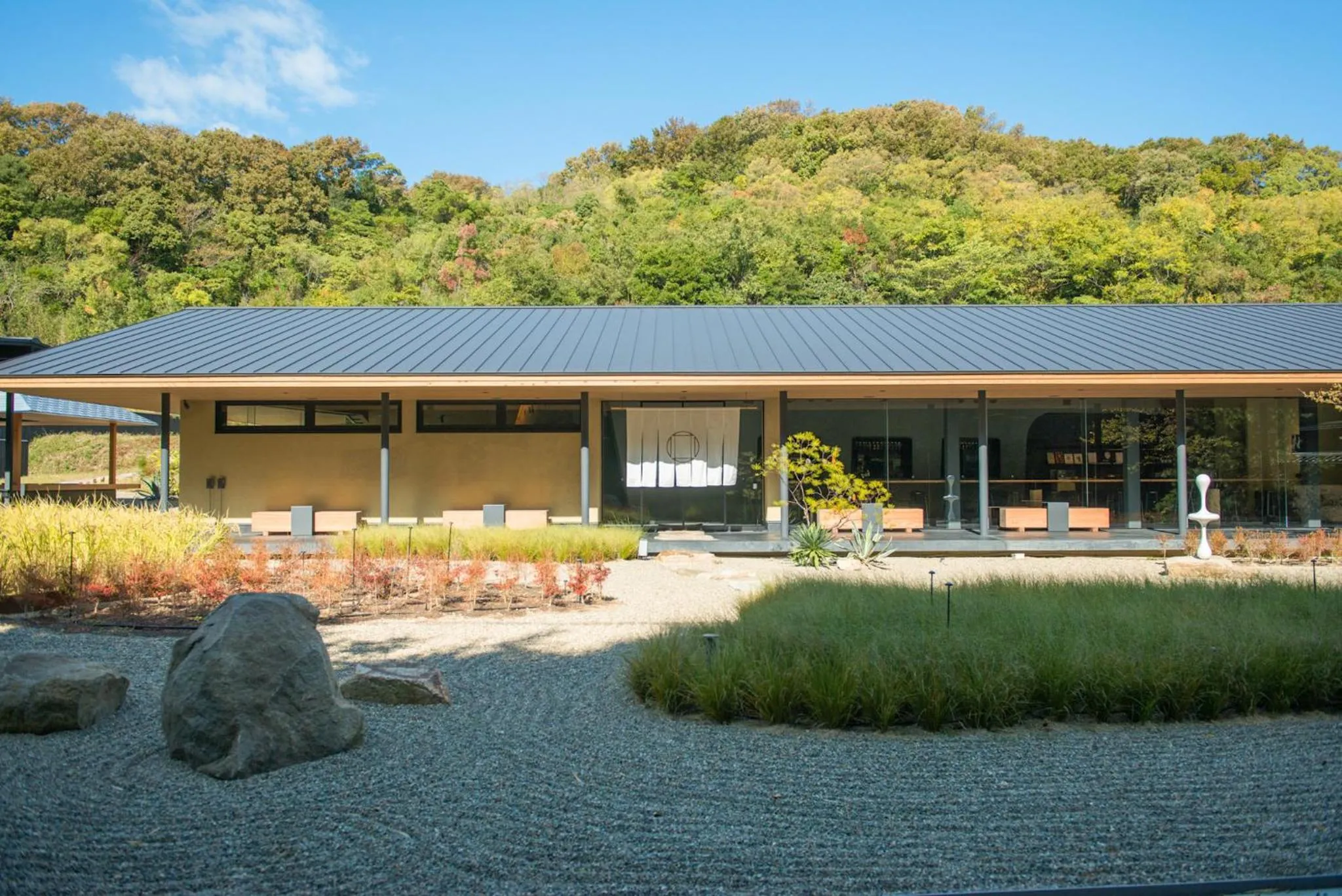 Property building in Naoshima Ryokan Roka