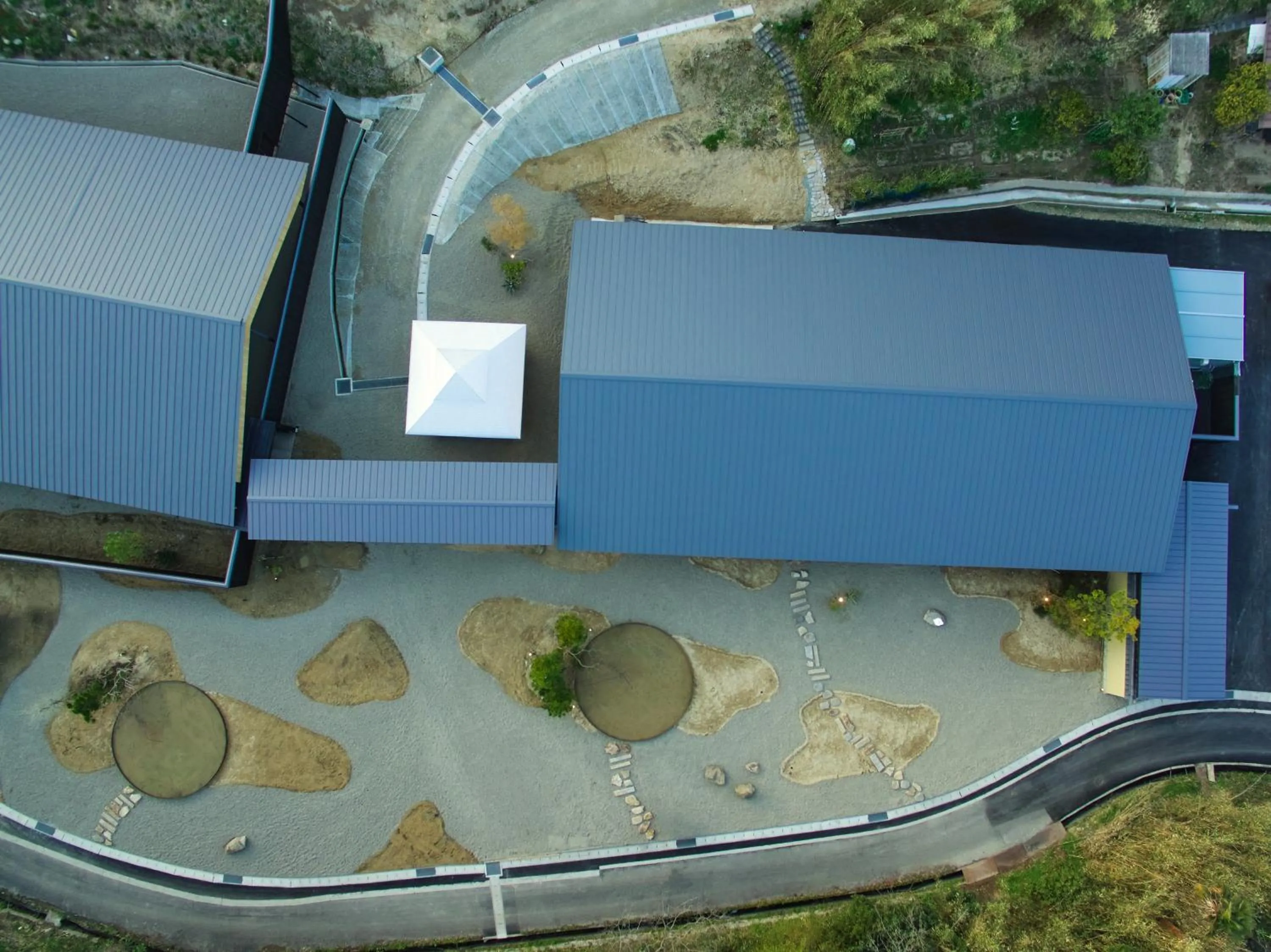 Property building in Naoshima Ryokan Roka