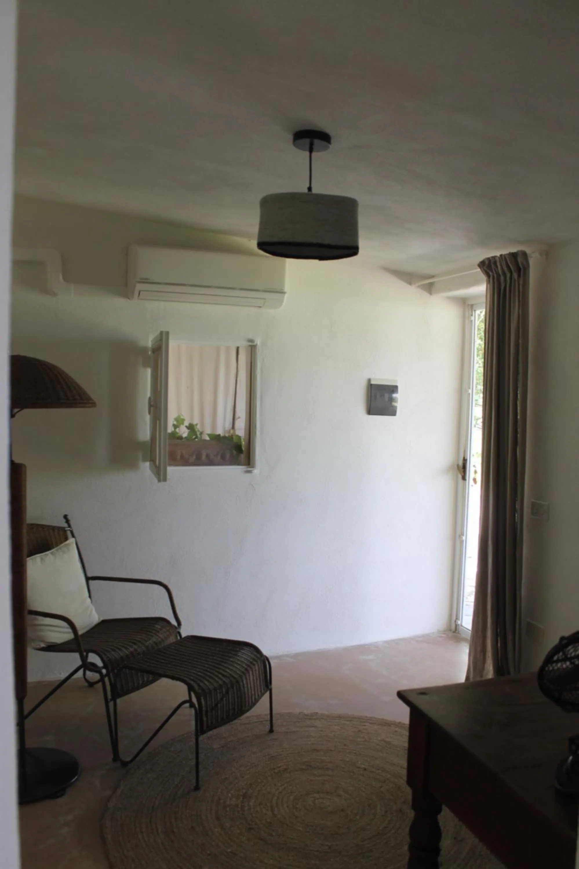 Seating area in Clori Gaeta