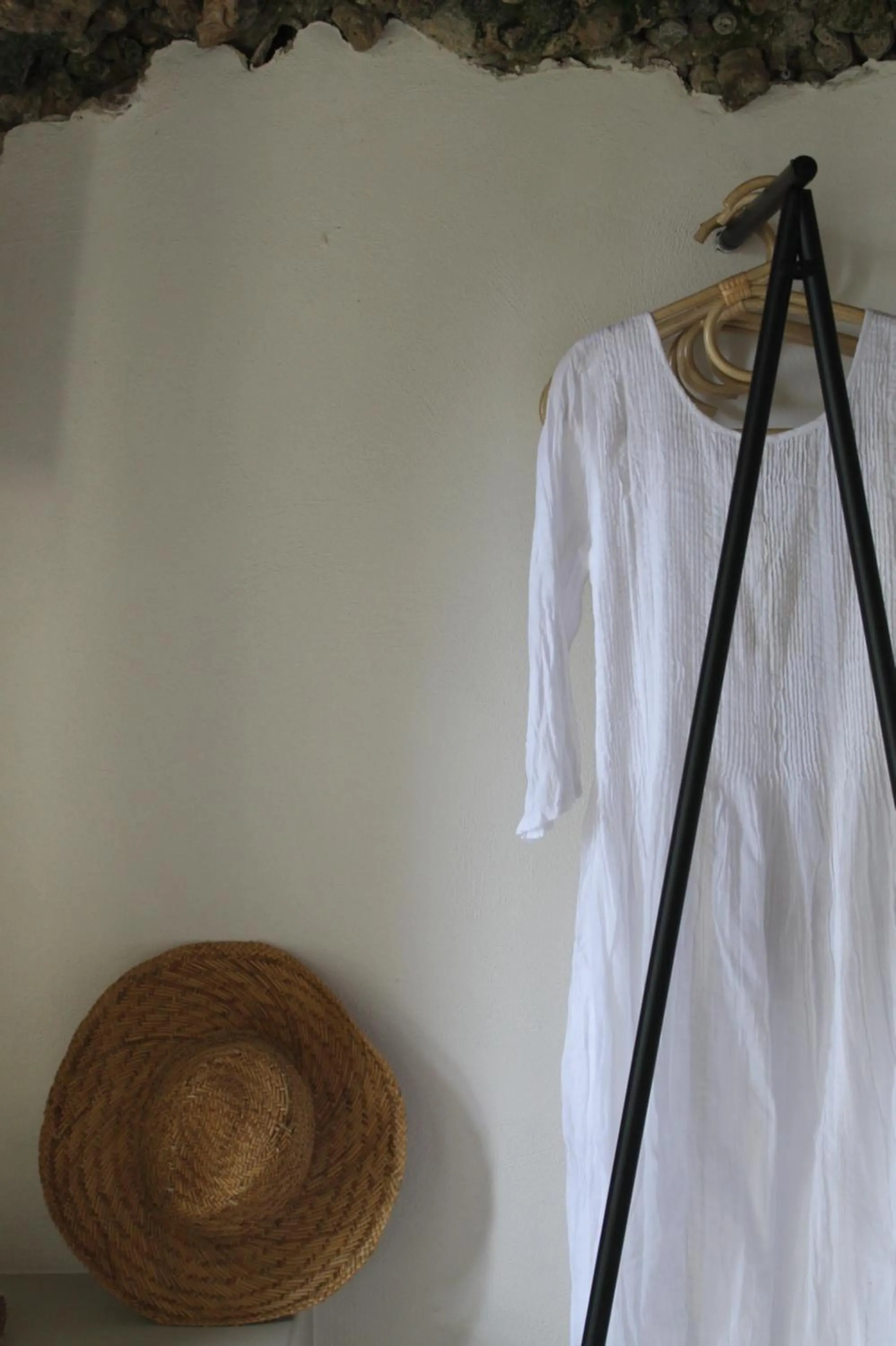 wardrobe in Clori Gaeta