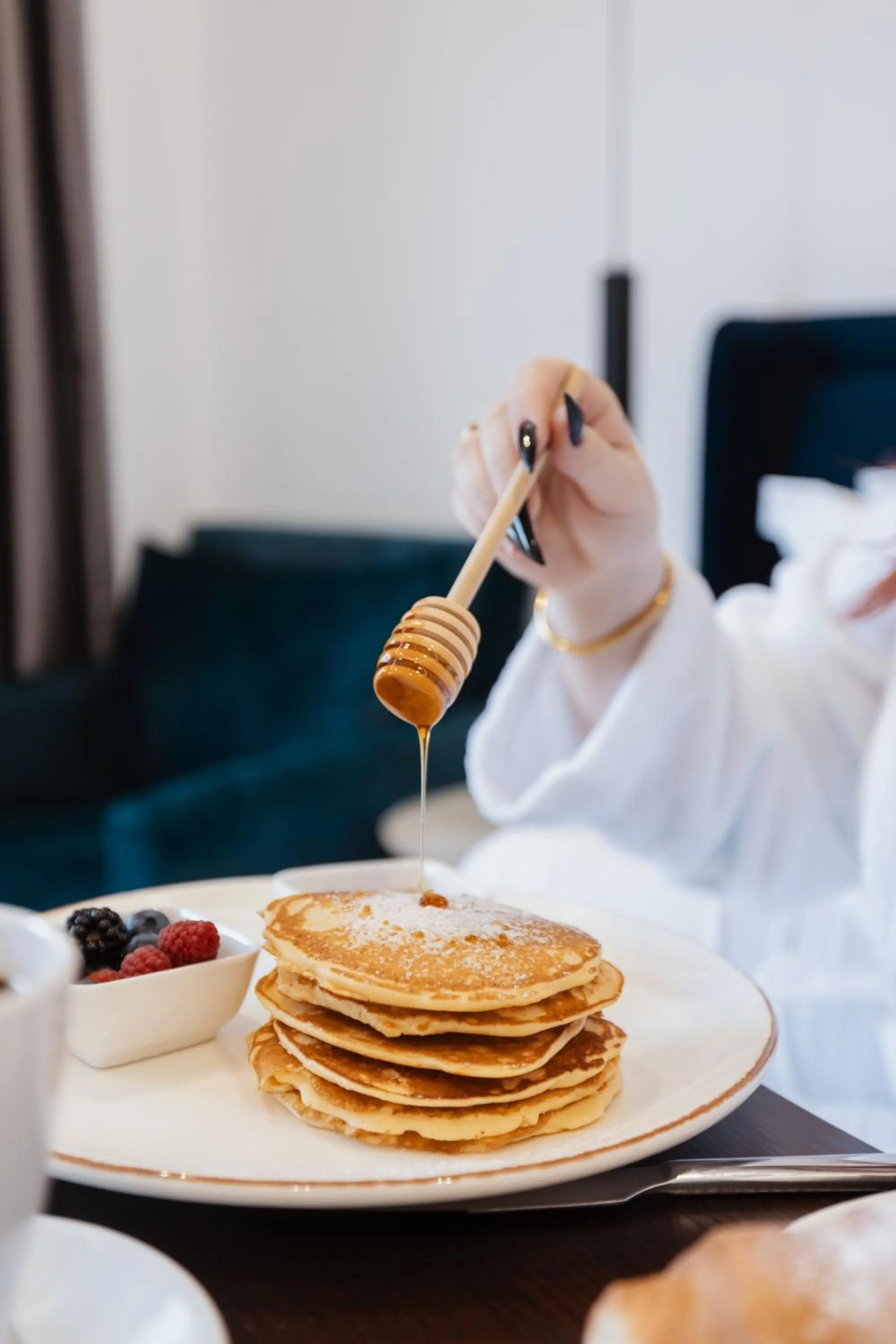 Food and drinks in Chimaera Hotel