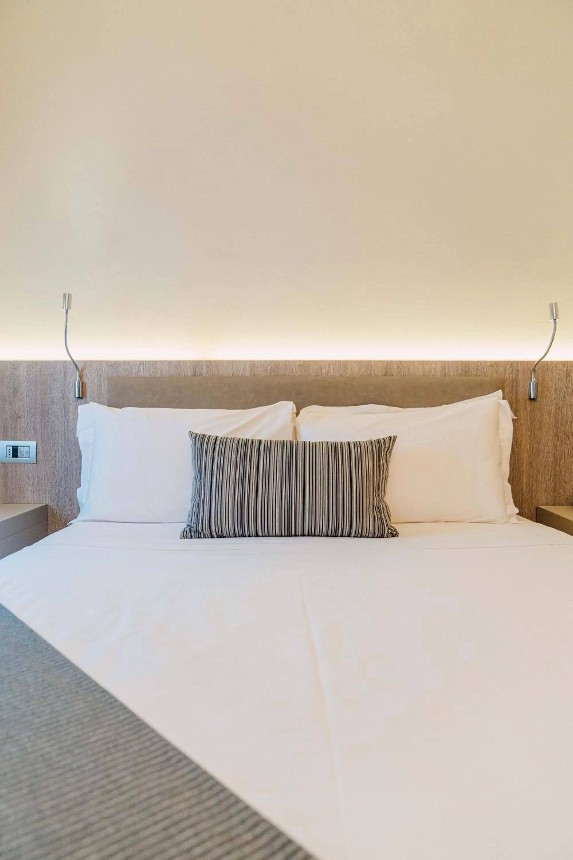 Bedroom, Bed in Living Hotel Milano
