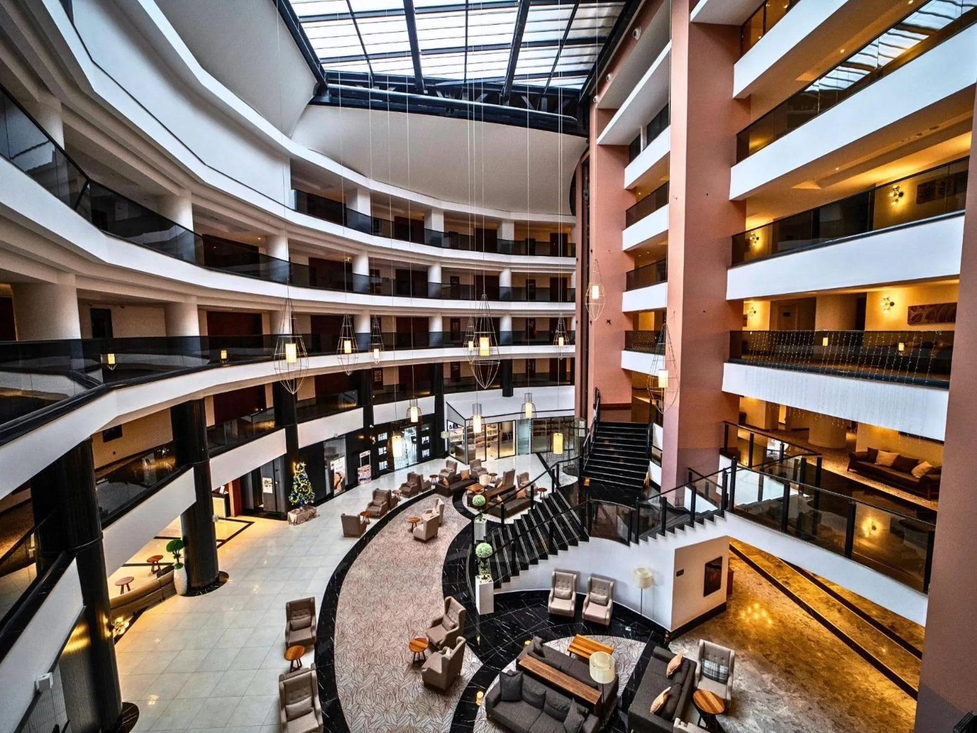 Seven For Life Thermal Hotel