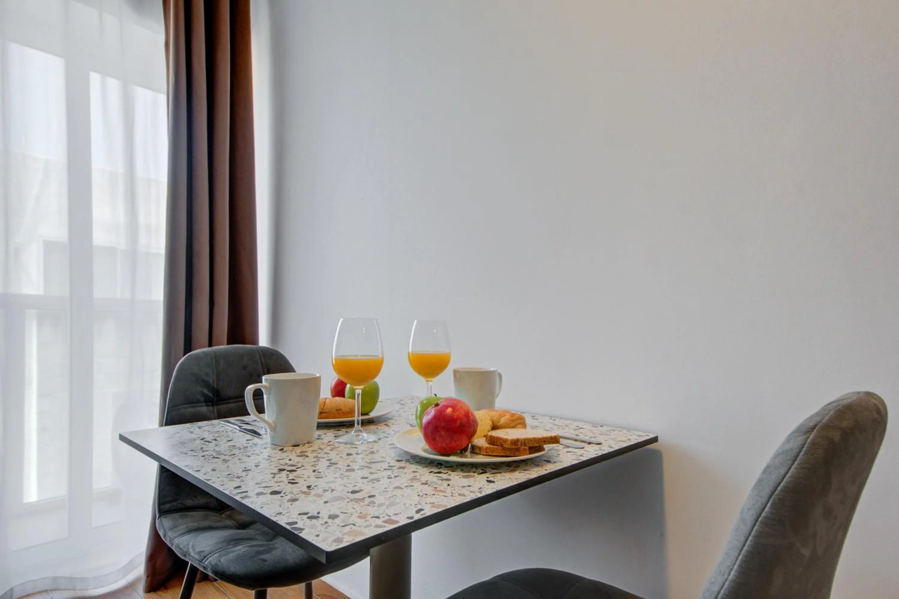 Food and drinks in Marina Suites & apartments - Self catering - by Tritoni hotels