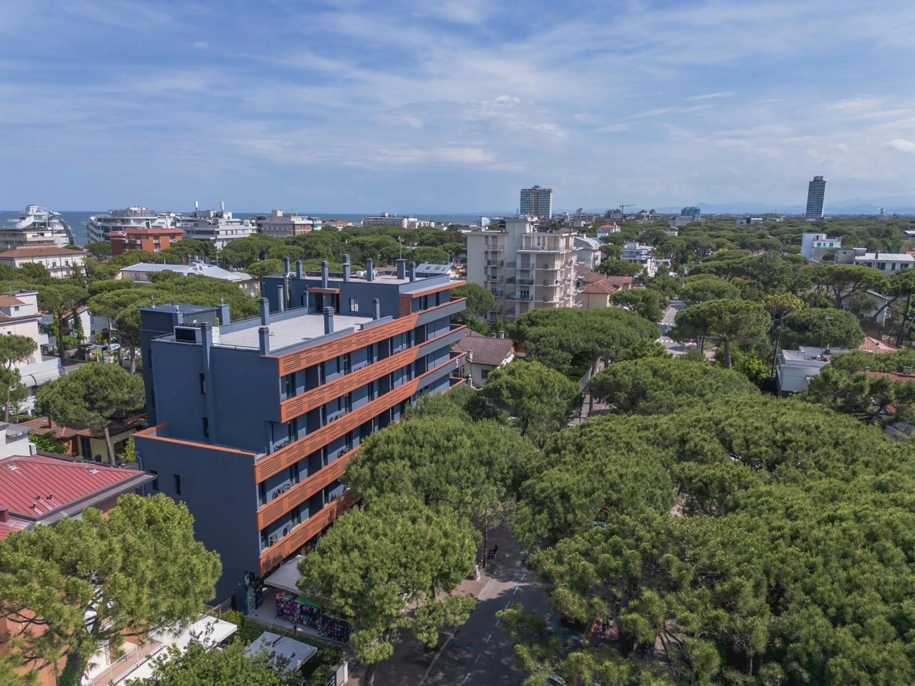 Property building in Residence 9 Line