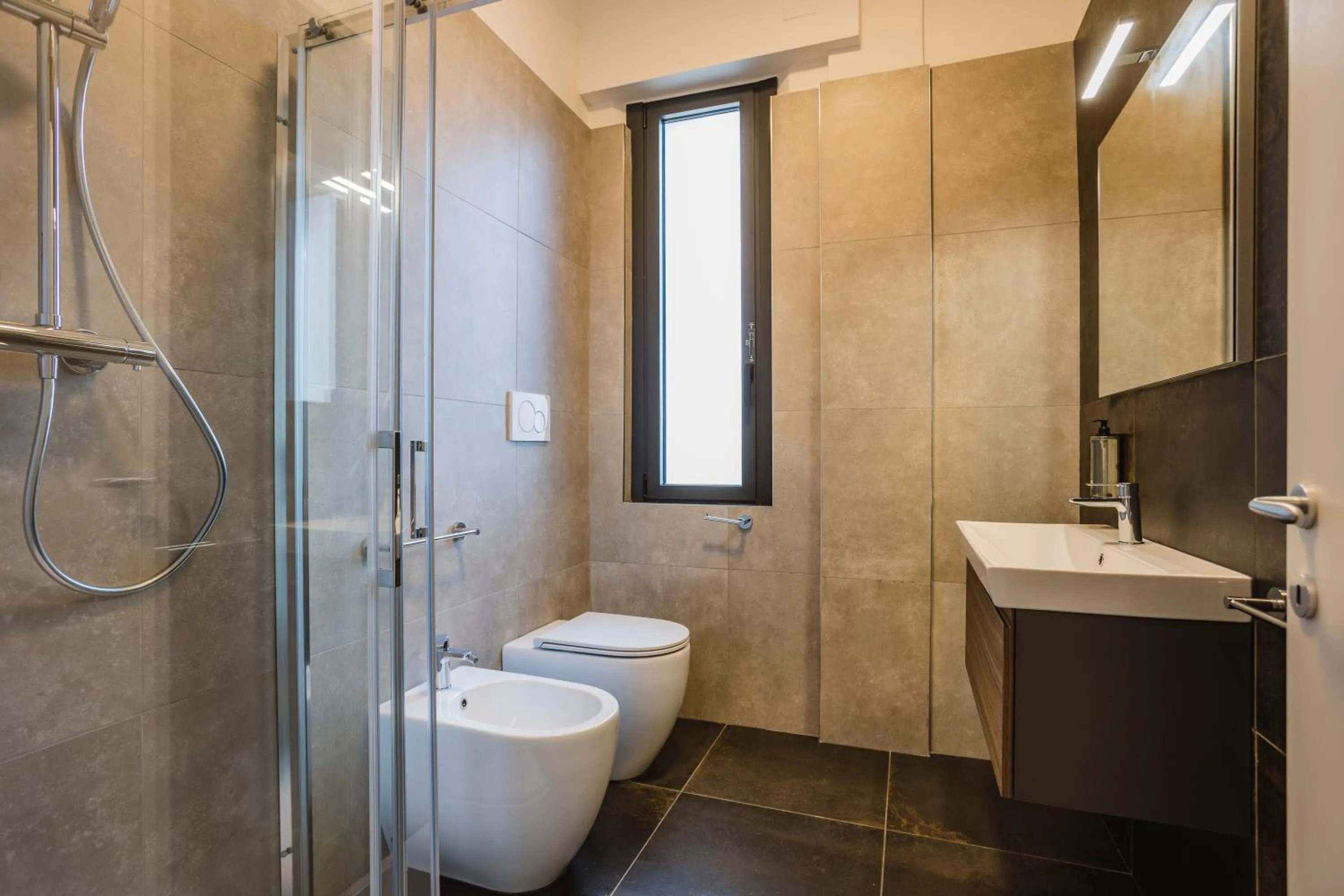 Shower in Residence 9 Line