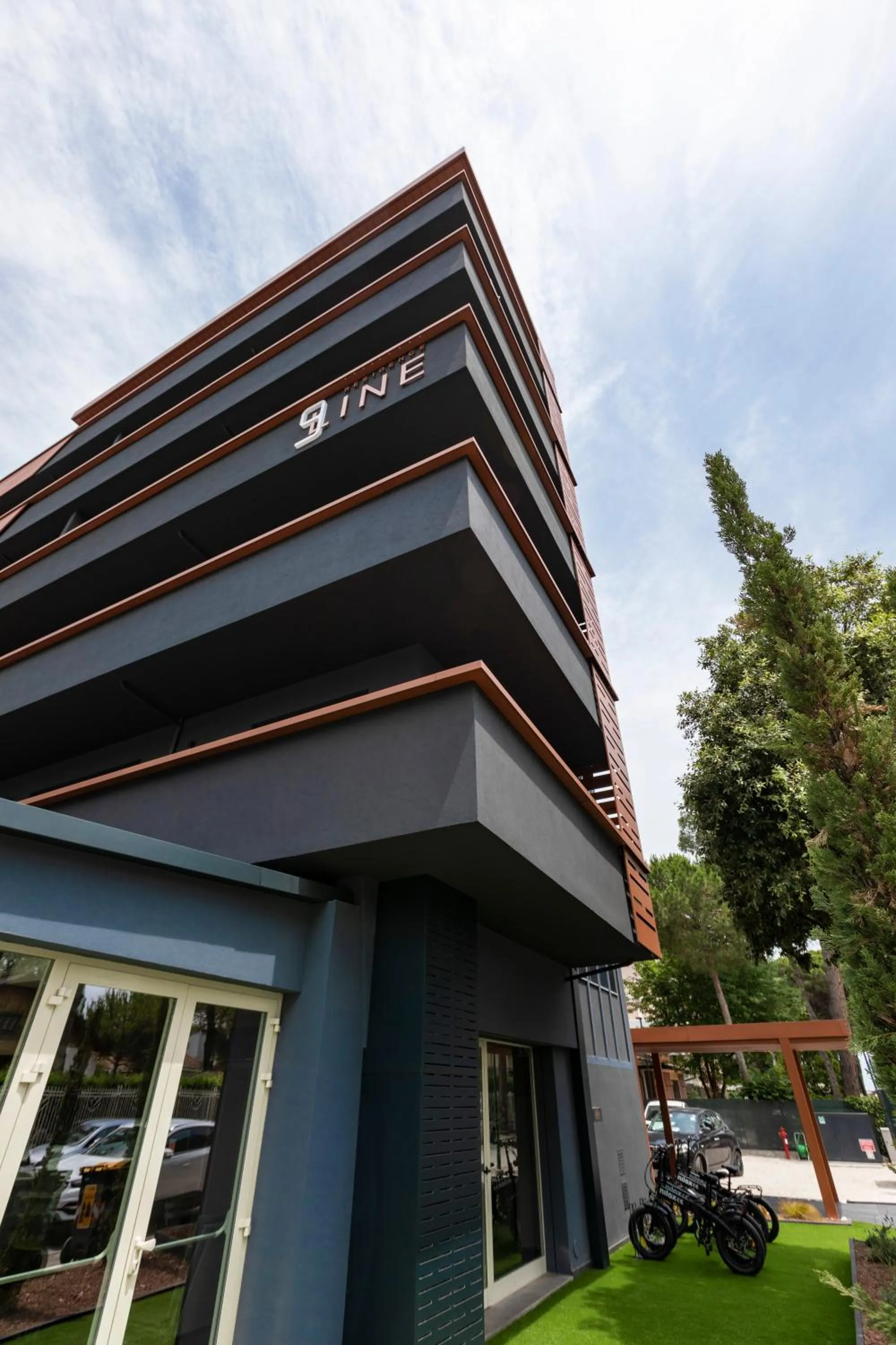 Property building in Residence 9 Line