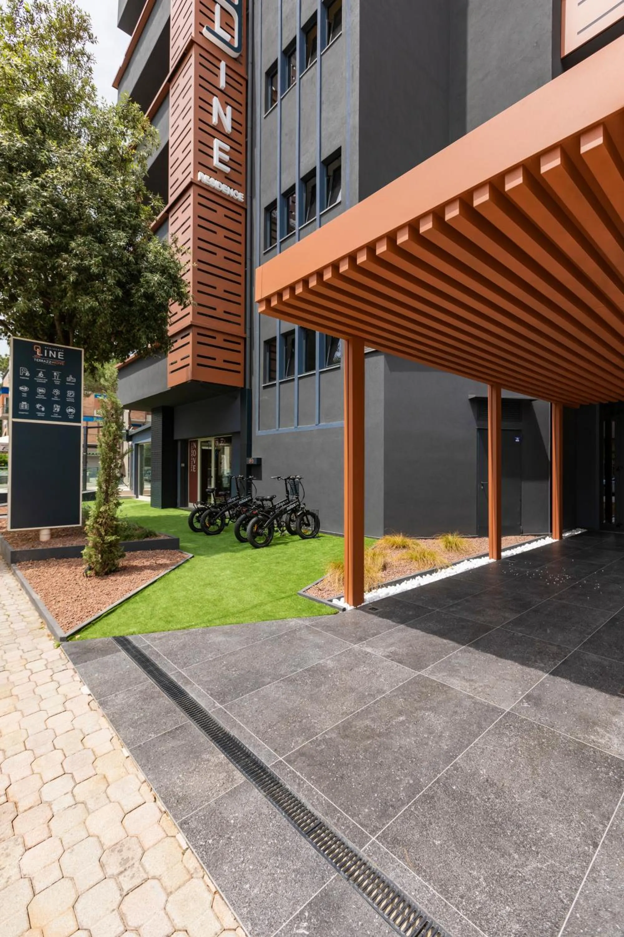 Property building in Residence 9 Line