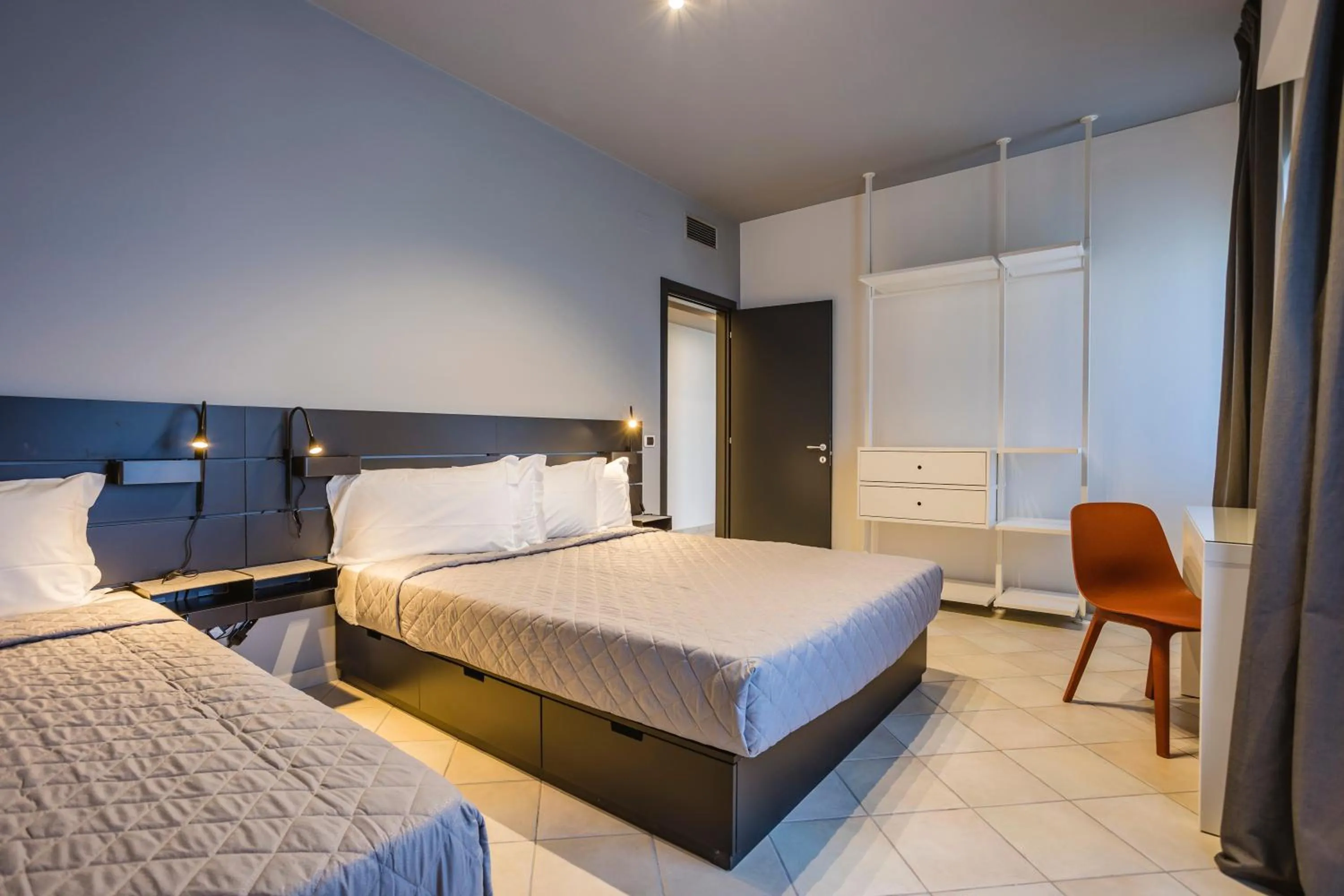 Bed in Residence 9 Line