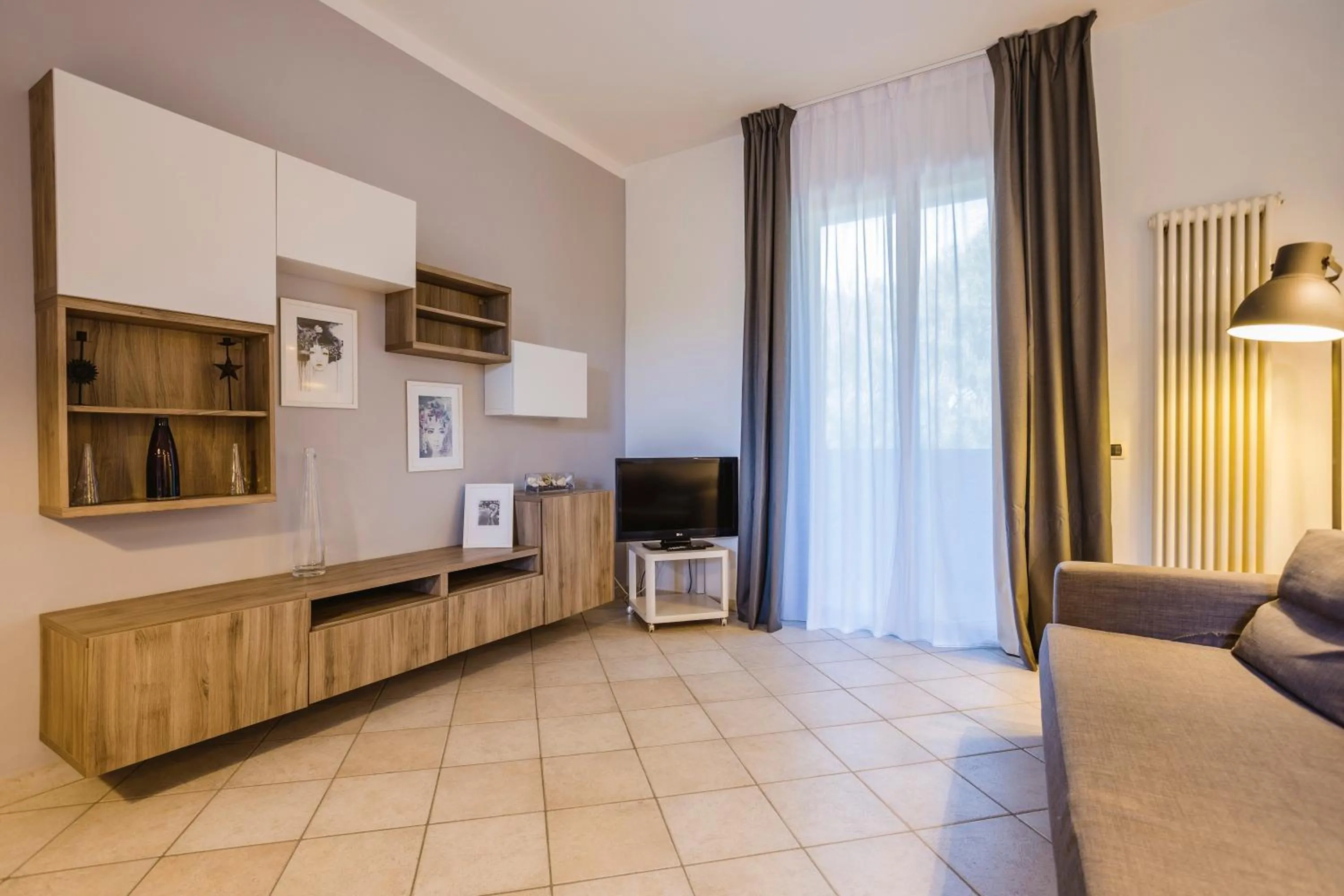 Communal lounge/ TV room in Residence 9 Line