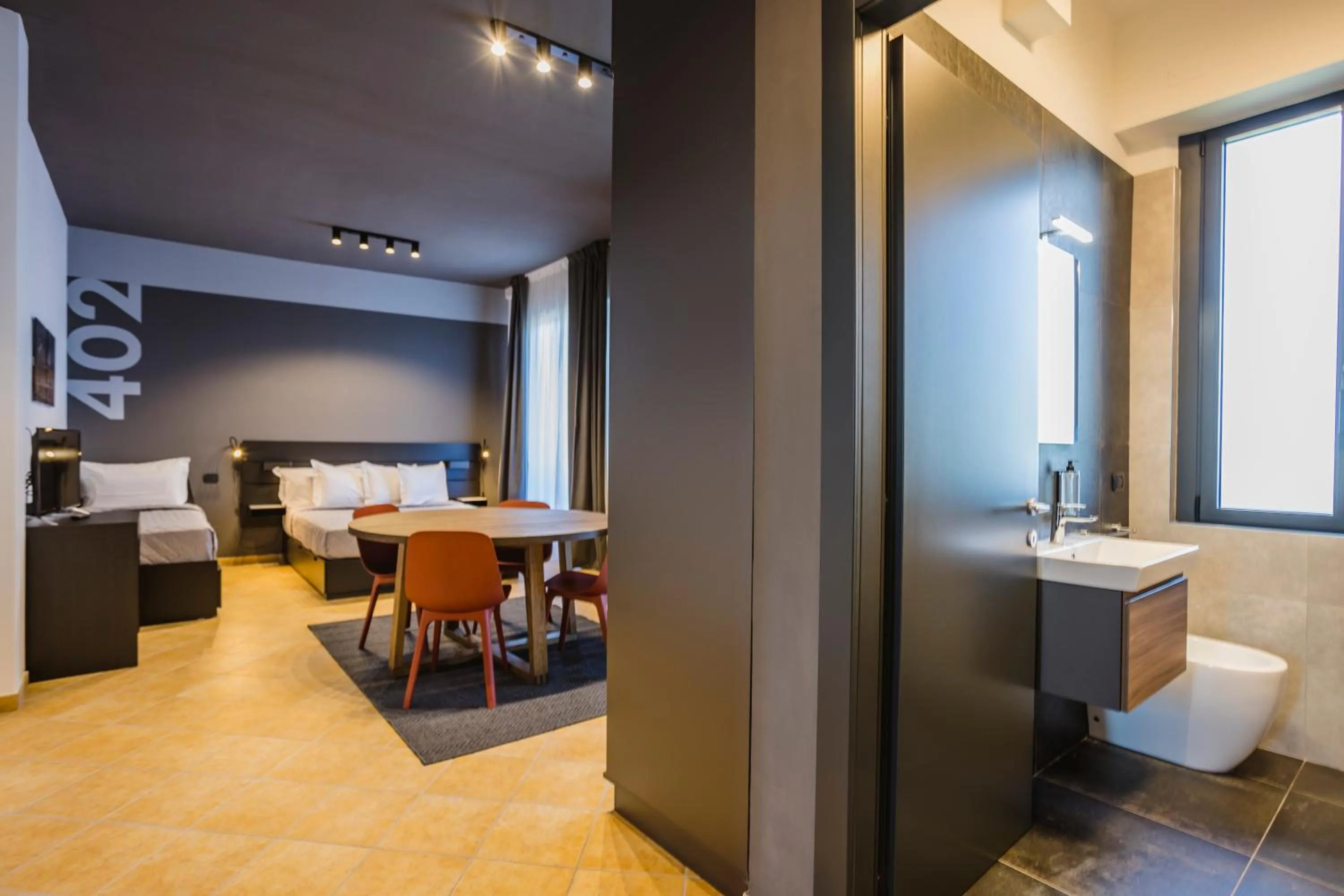 Toilet in Residence 9 Line